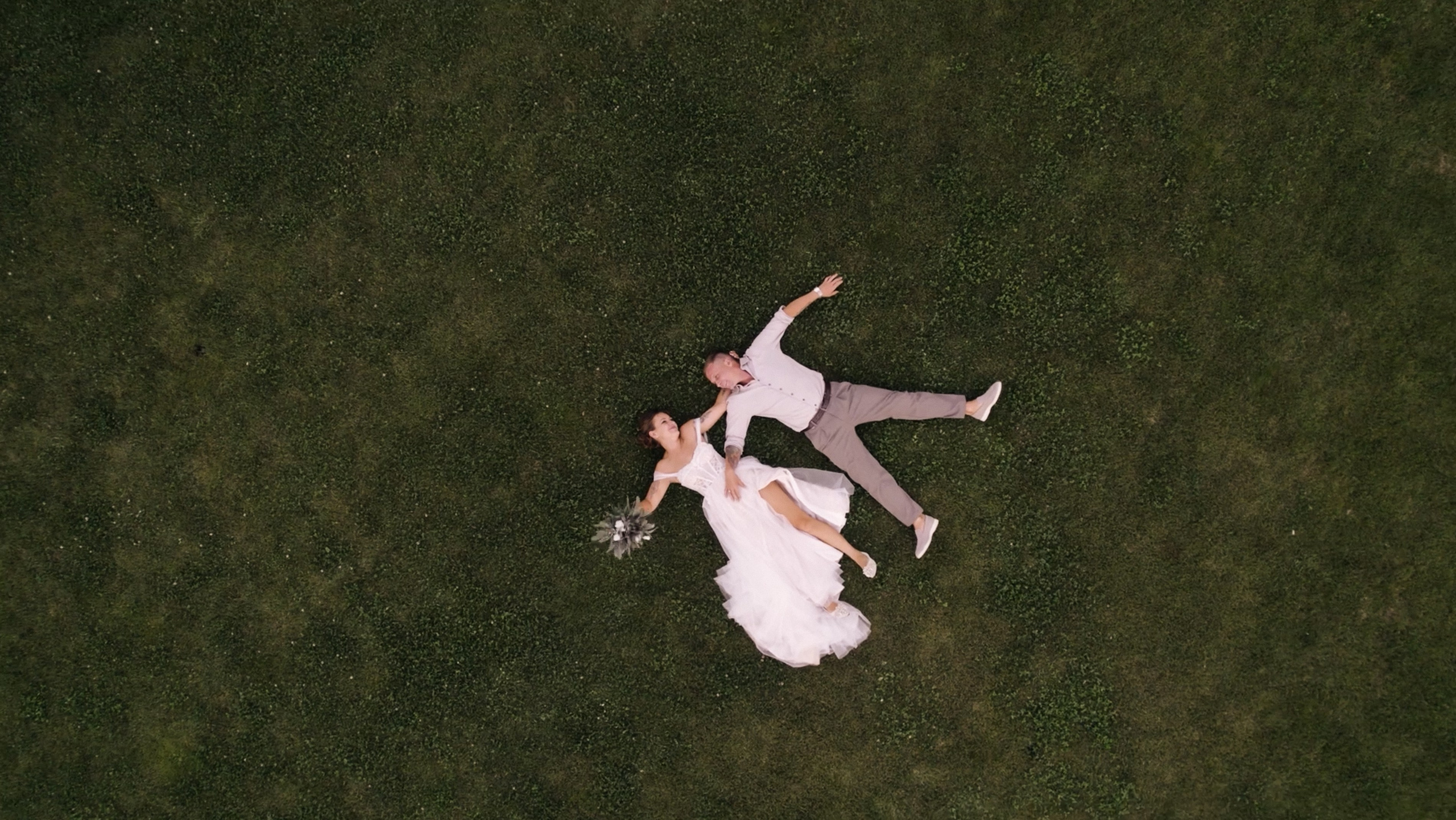 Відеозйомка весіль. Відеозйомка весіль та свят