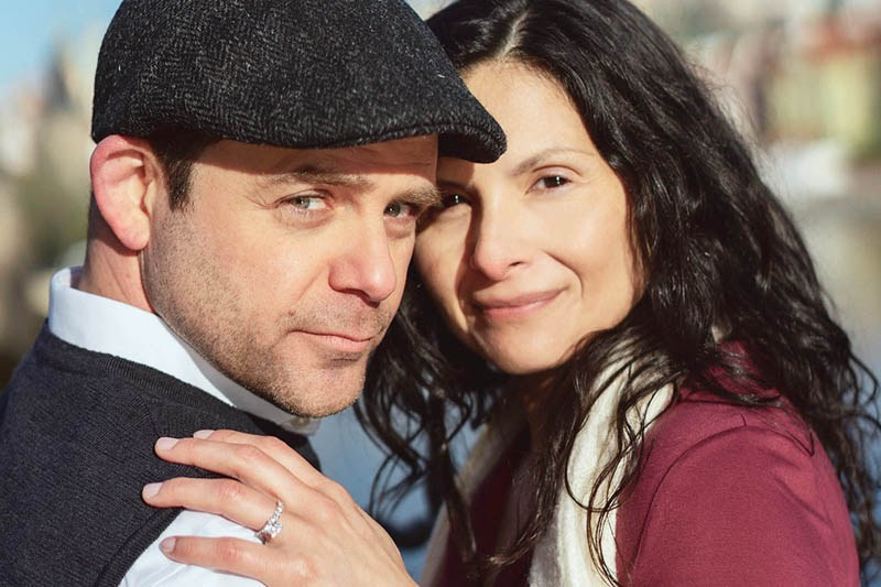Aimee & Jonathan Sunrise Proposal on Charles Bridge, Prague | Engagement Photographer Prague