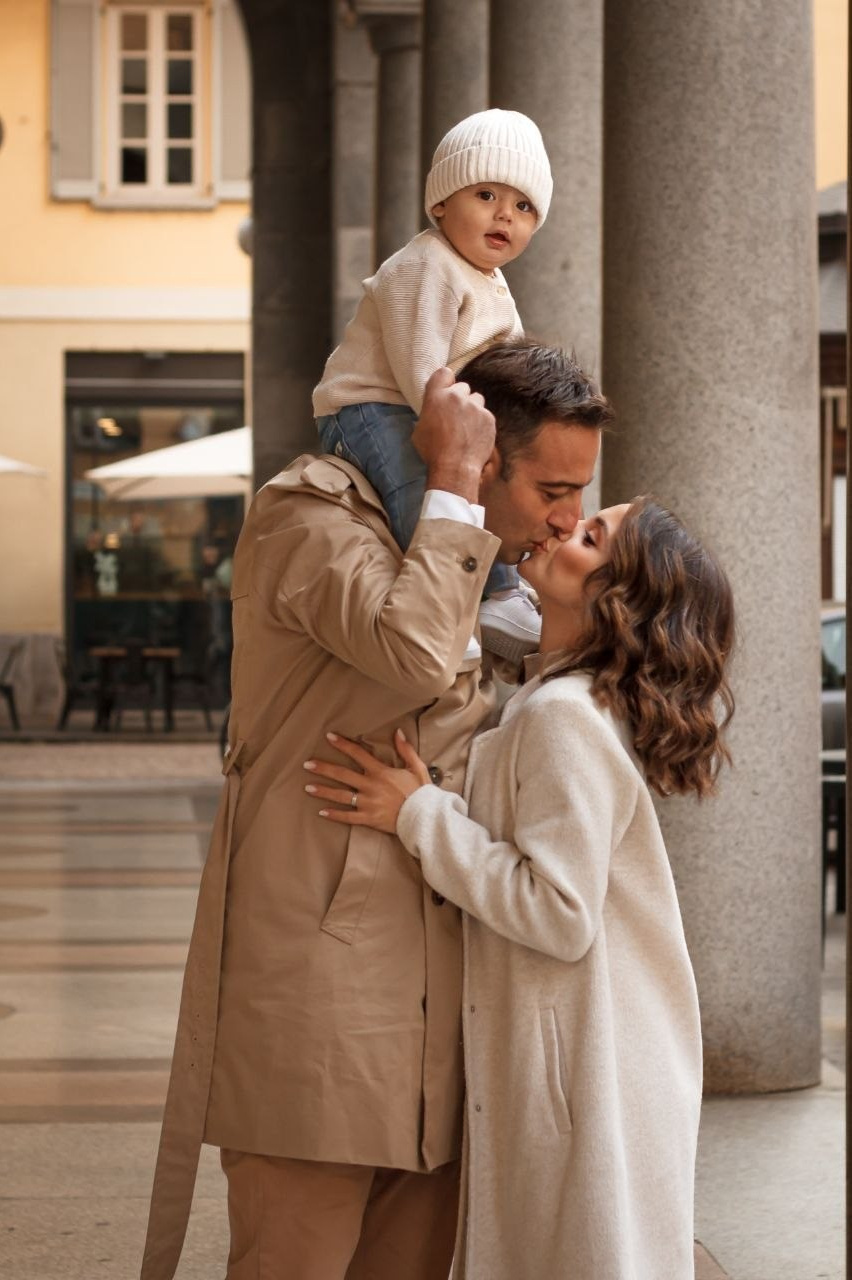 Family. Fotografa Professionista a Milano, Novara e Legnano | OlisVisual
