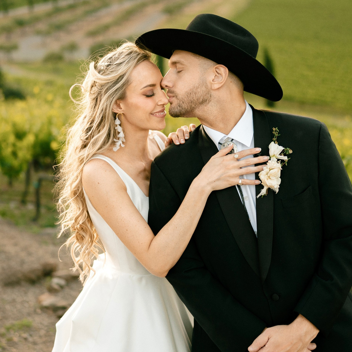 Wedding Photography & Videography Team in California, Los Angeles, San Francisco, San Diego and Travel