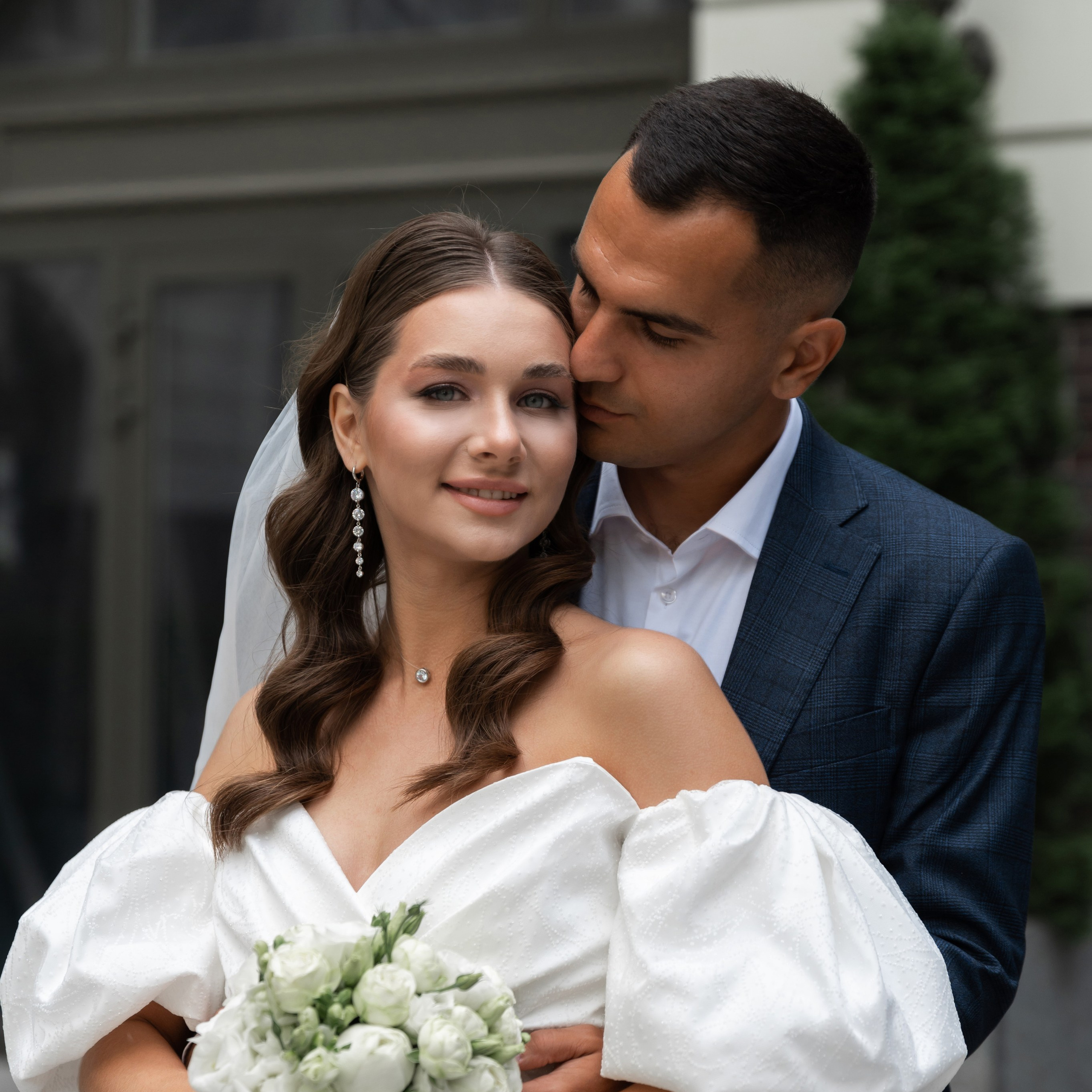 ВЕСІЛЬНА ЗЙОМКА УКРАЇНА. Олексій Ревуцький - весільний та сімейний фотограф