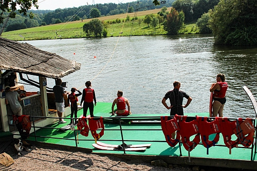 Wakeboarding am See im Seepark Kirchheim Hessen