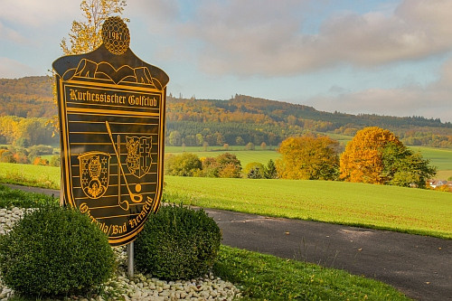 Golf ca. in 4 km. vom Seepark Kirchheim Hessen