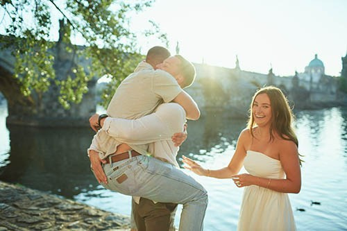 Madi & Aaron’s Prague Proposal | Charles Bridge & Riverside Story