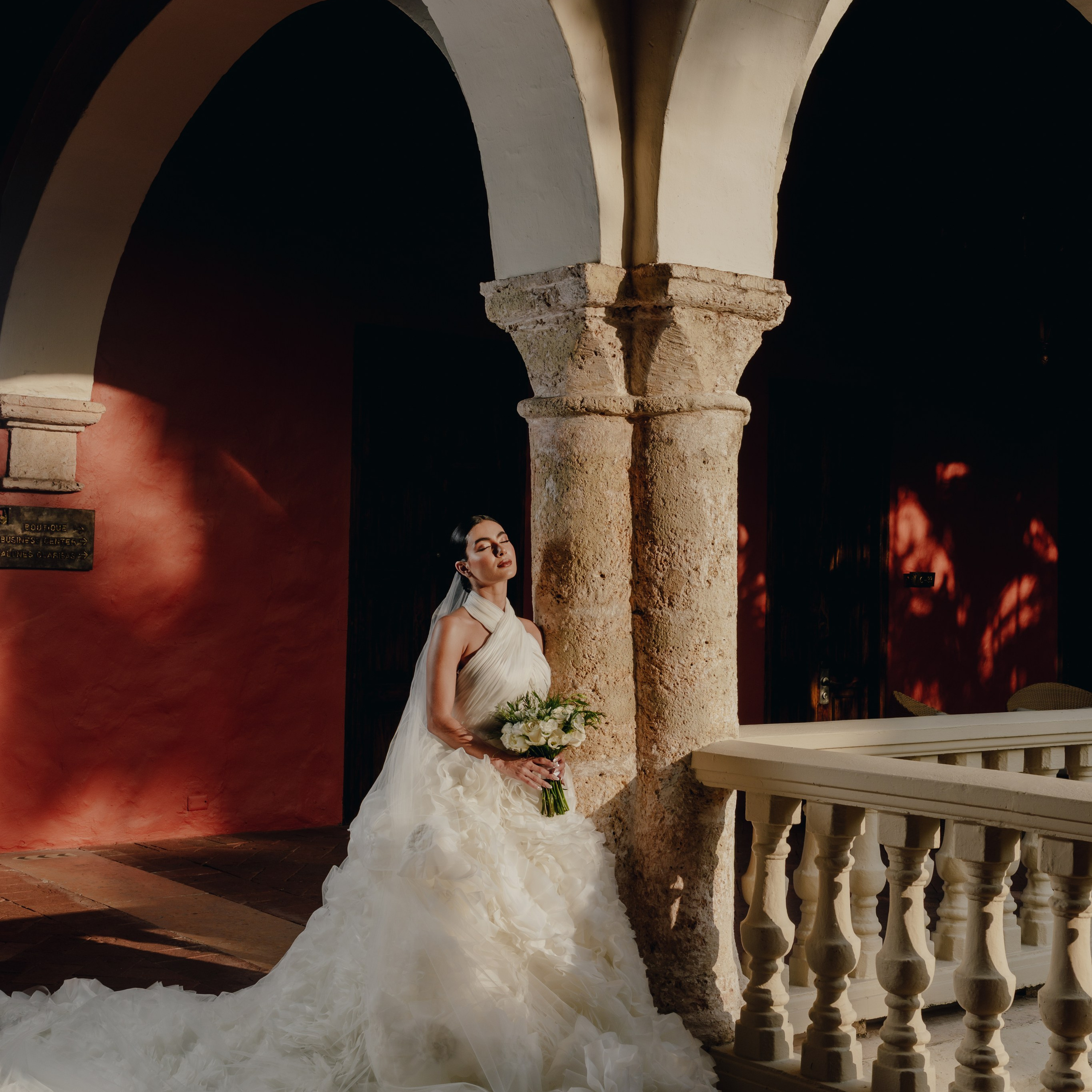 La Agencia. UNTERCIO BODAS
