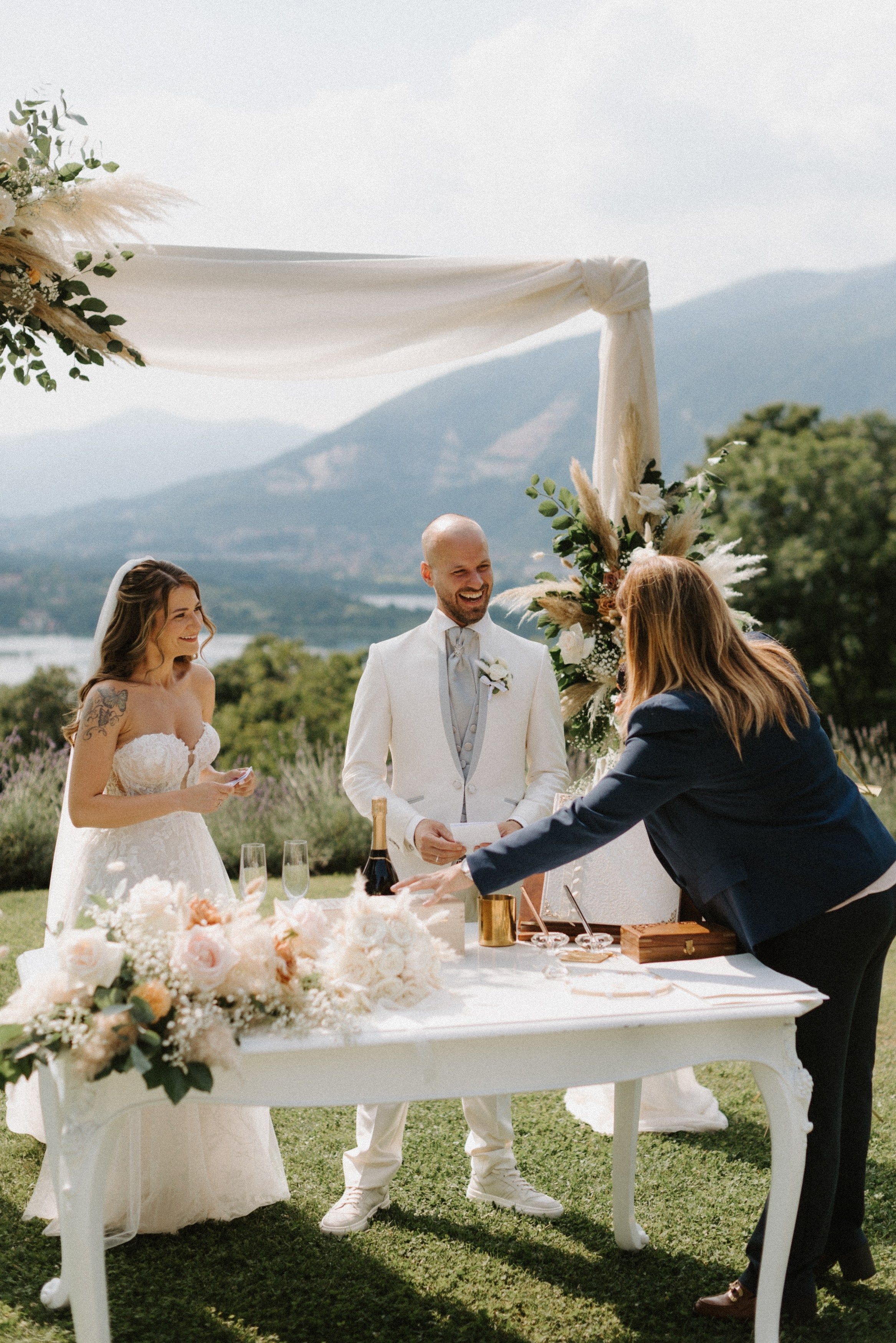 Wedding ceremony destination photographer