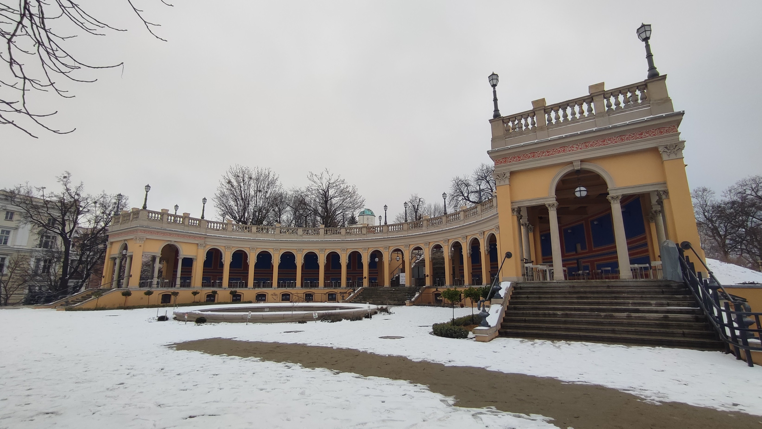 9 najpiękniejszych miejsc na sesję we Wroclawiu. Fotograf Wroclaw Anna Tsukanova