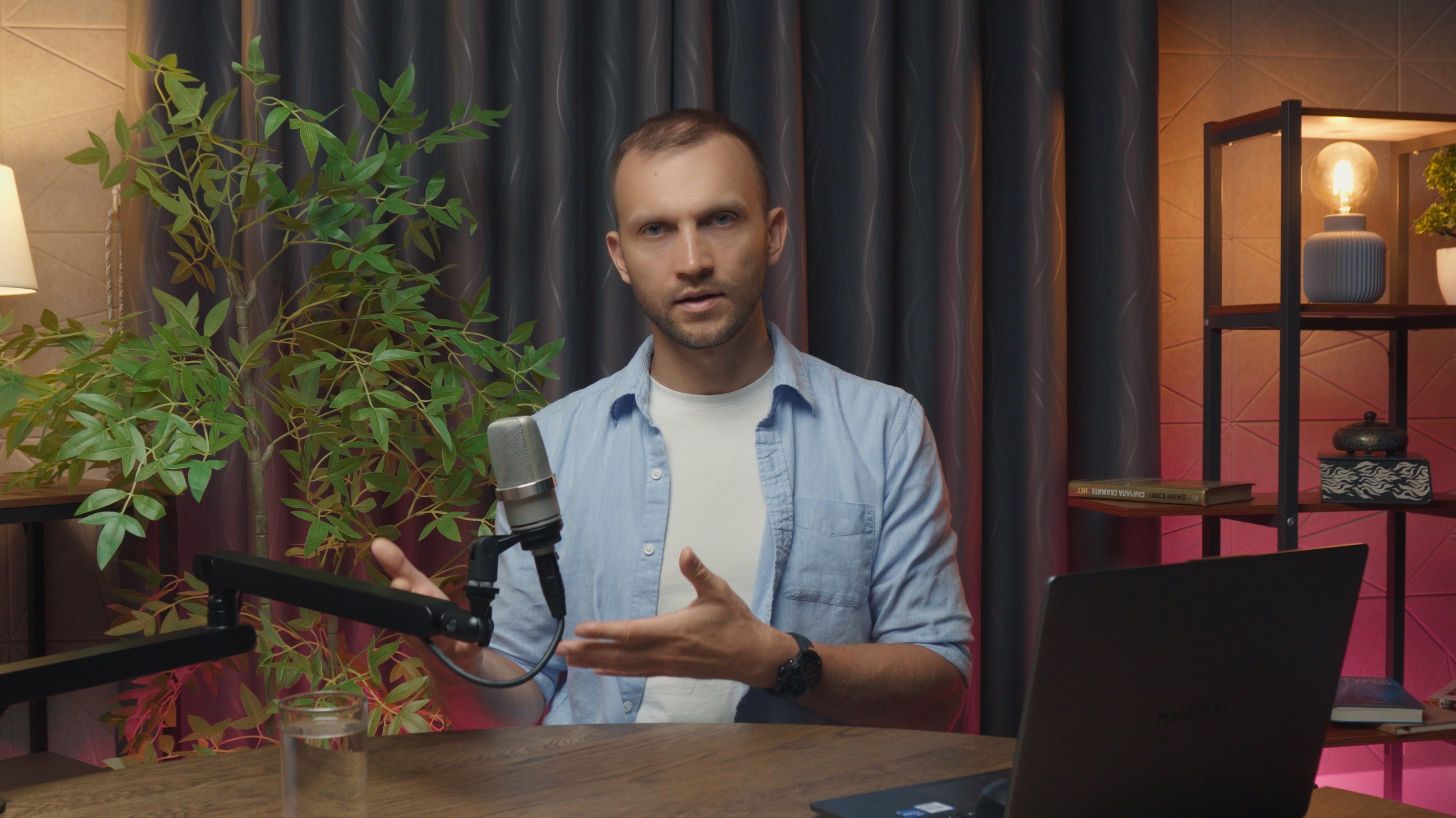 Online Courses & Masterclasses in Phuket • Podcast Studio Gotta Shoot