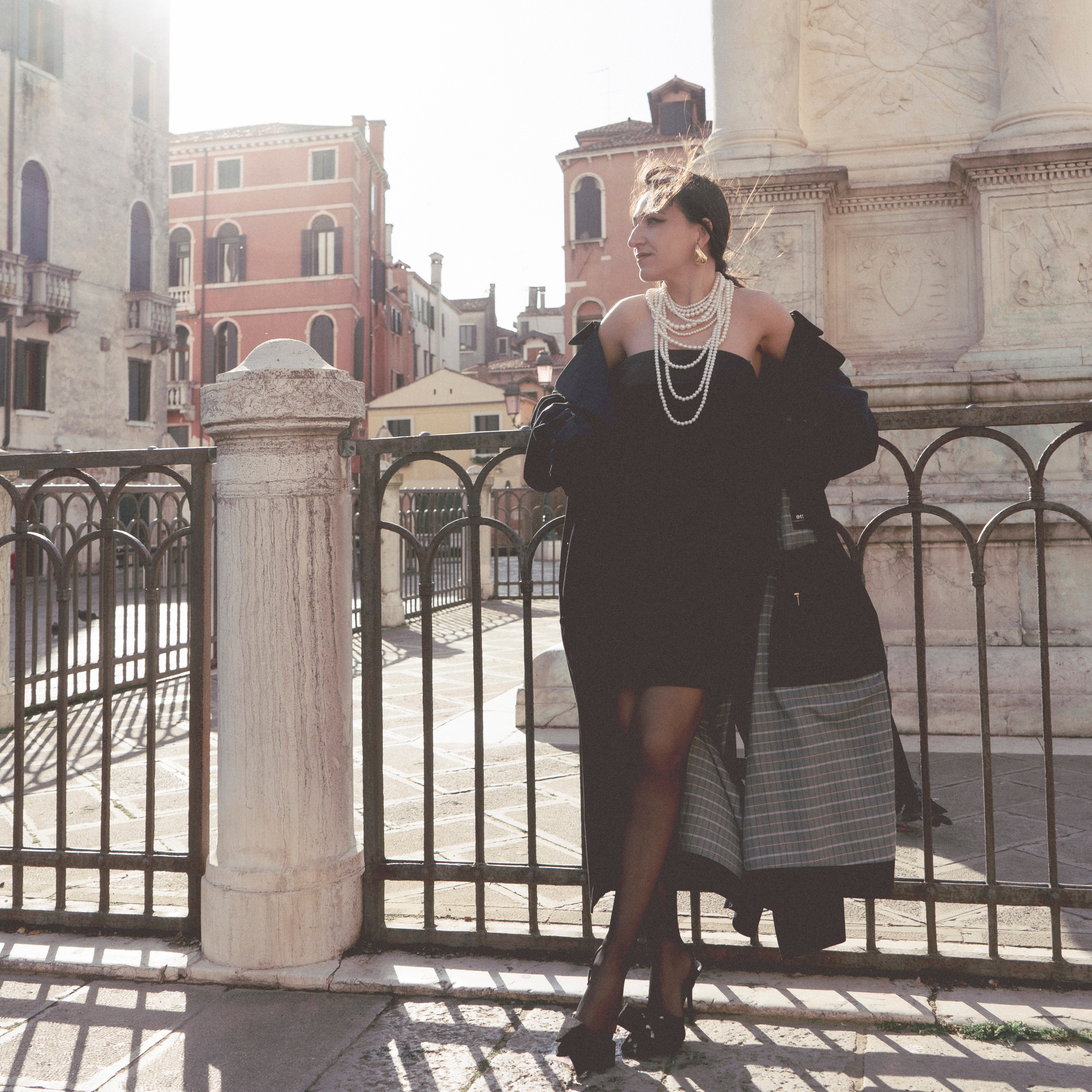 RU. Photographer in Venice