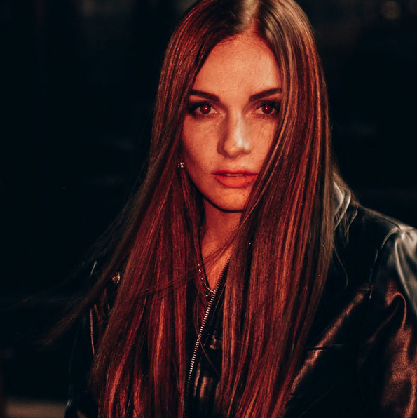 Muotokuva&lovestory. Valokuvaaja Lahti, Helsinki Elena Salonen