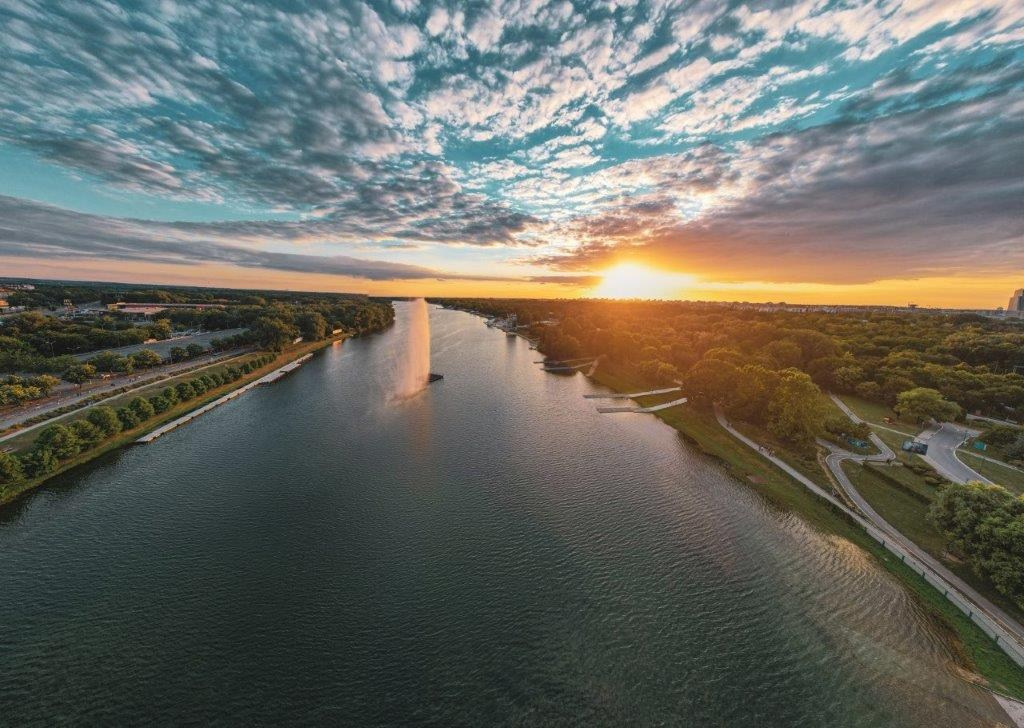 Prirodne lokacije za fotografisanje mladenca u Beogradu. Fotograf za venčanja Beograd | Mandic Weddings