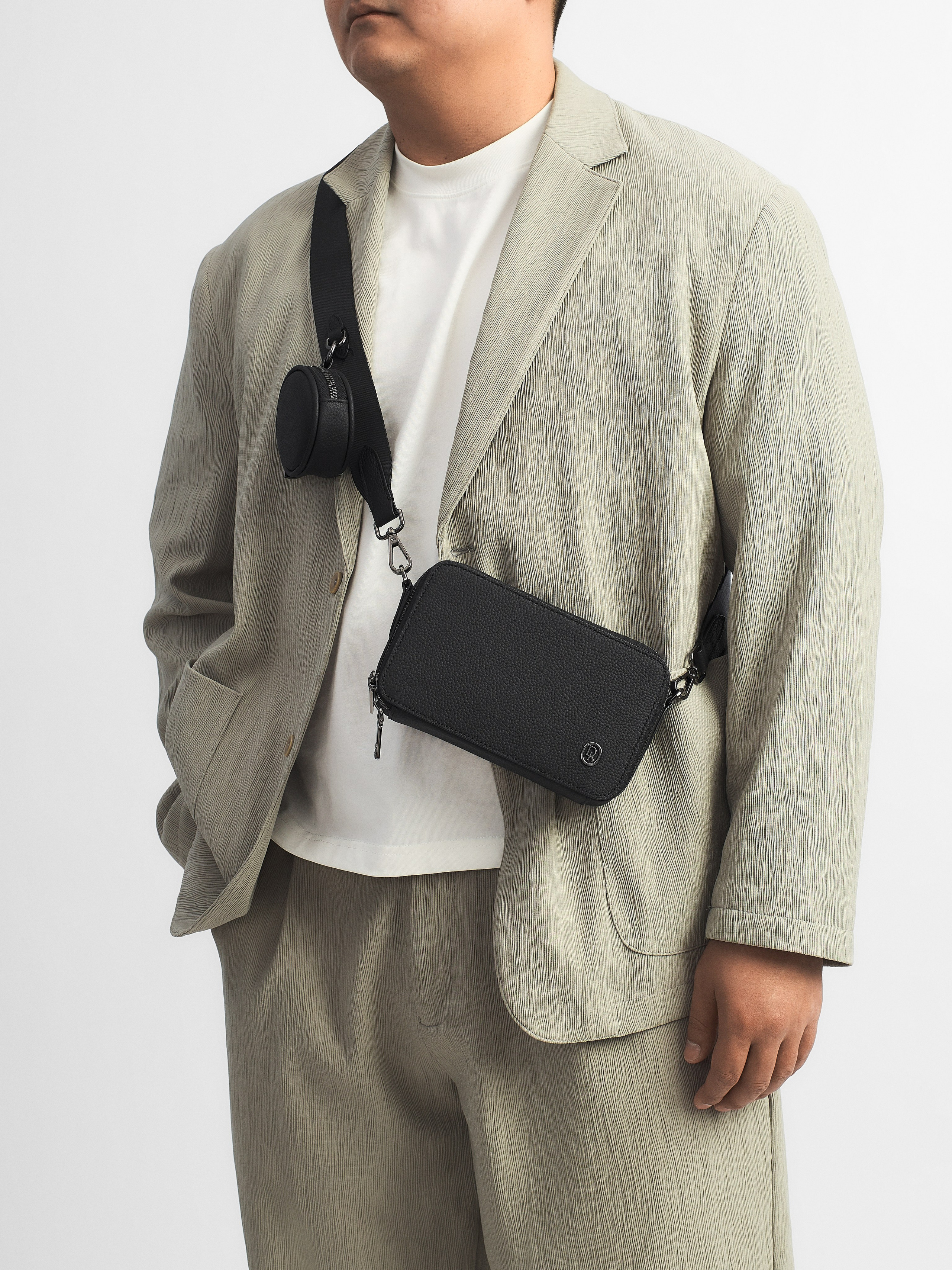 Студия коммерческого контента. Съемка предметная, на модели, видео, инфографика