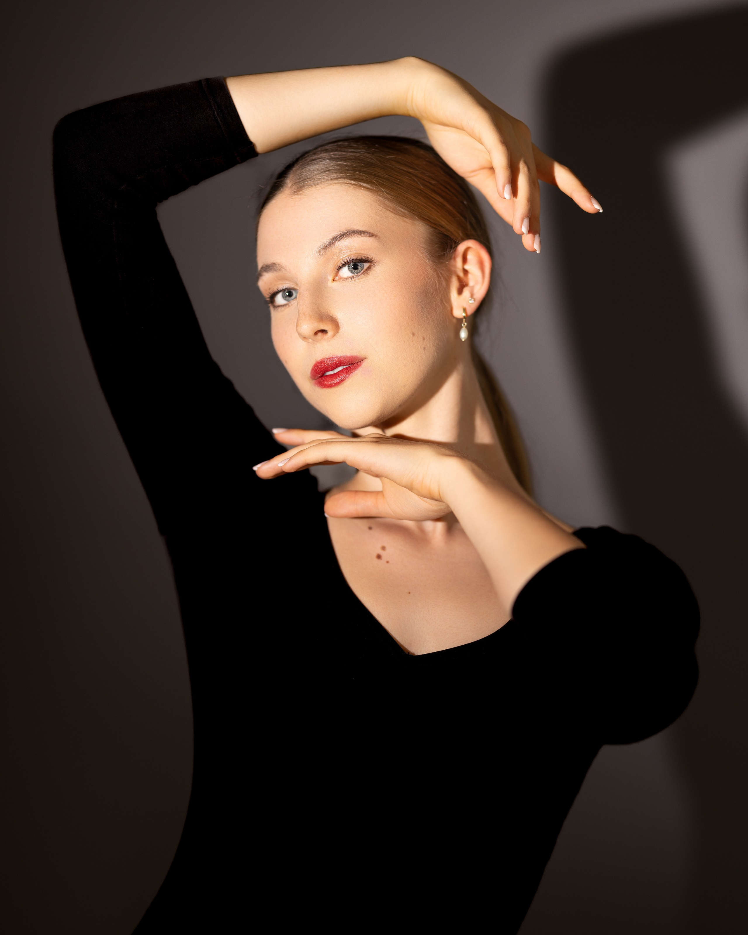 Professional Dance Portfolio Photoshoots — Ballet & Contemporary. Ballet & Dance Photography Europe | Tatiana Mudryak — Dresden-based | CV, Creative, Workshops