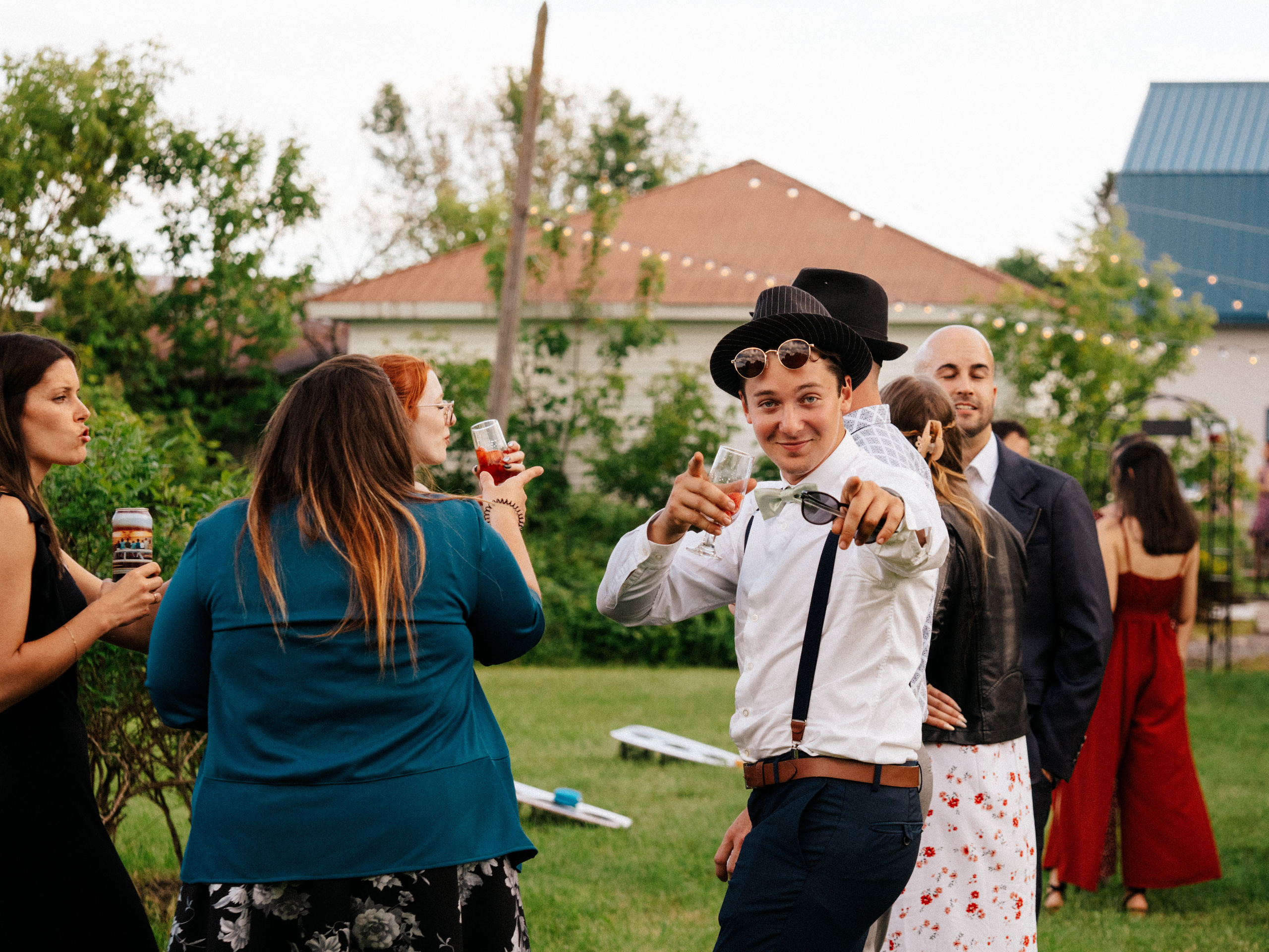 Adding Fun and Entertainment to Your Big Day: Wedding Games. Wedding and Family Photography Montreal Muriel Oe Photo