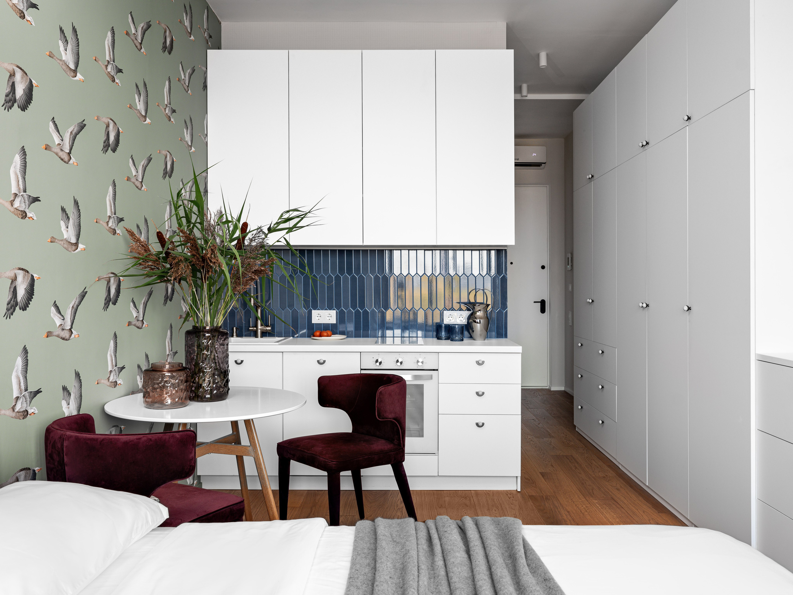 Проект квартиры в скандинавском стиле от дизайнера Zarkua.