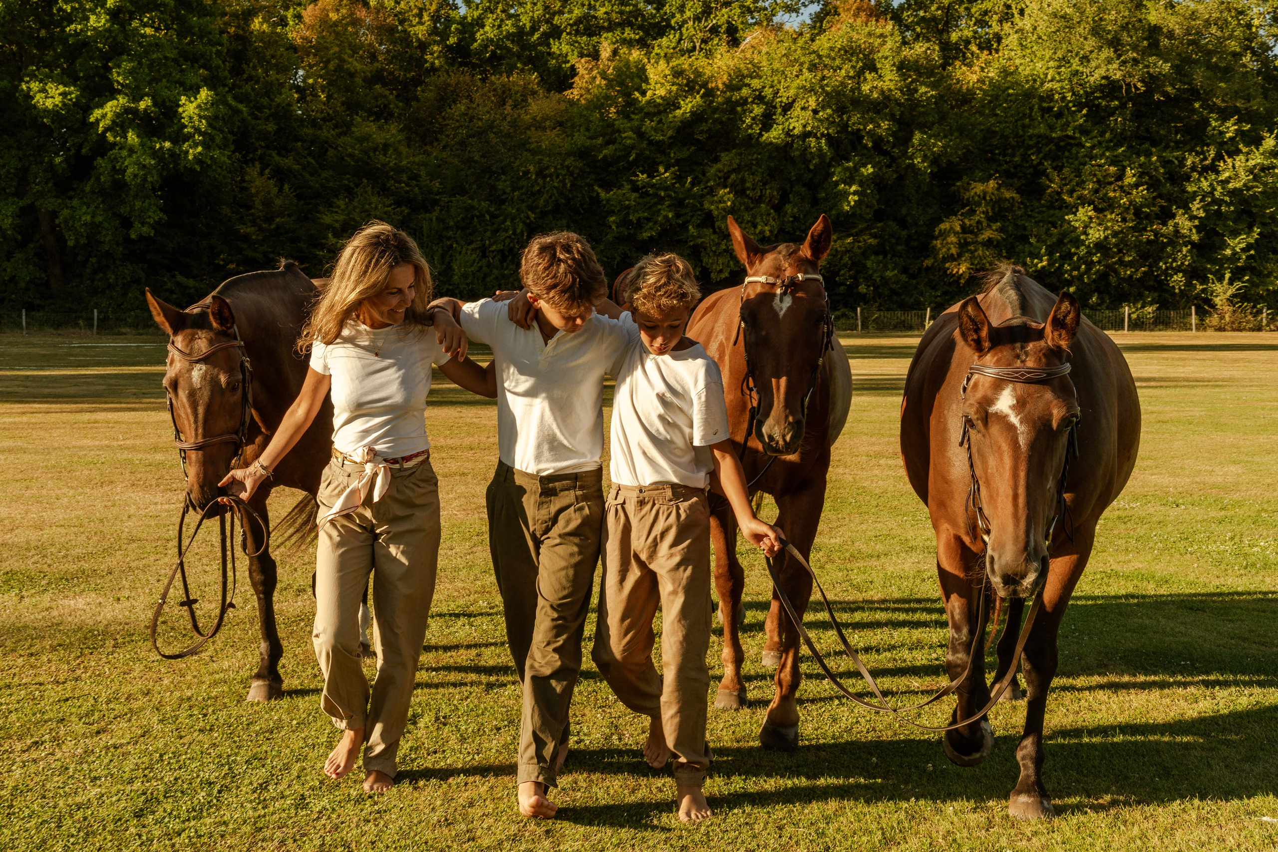 Family, equestrian and event photographer based in Chantilly, France