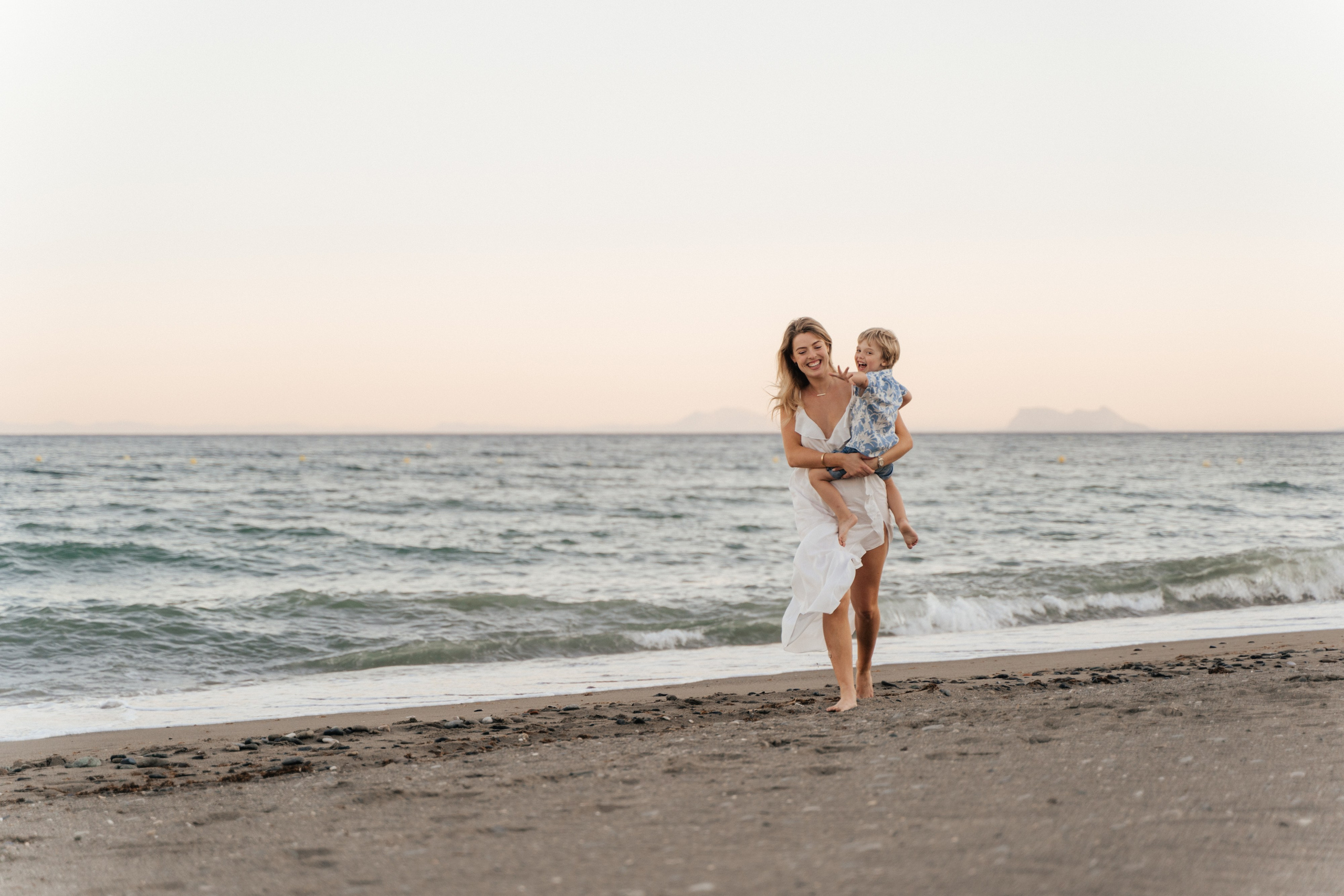 Locations for family and couple photoshoots. Wedding photographer in Marbella, Estepona, Malaga, Gibraltar, Cadiz — Valentina Abrazey