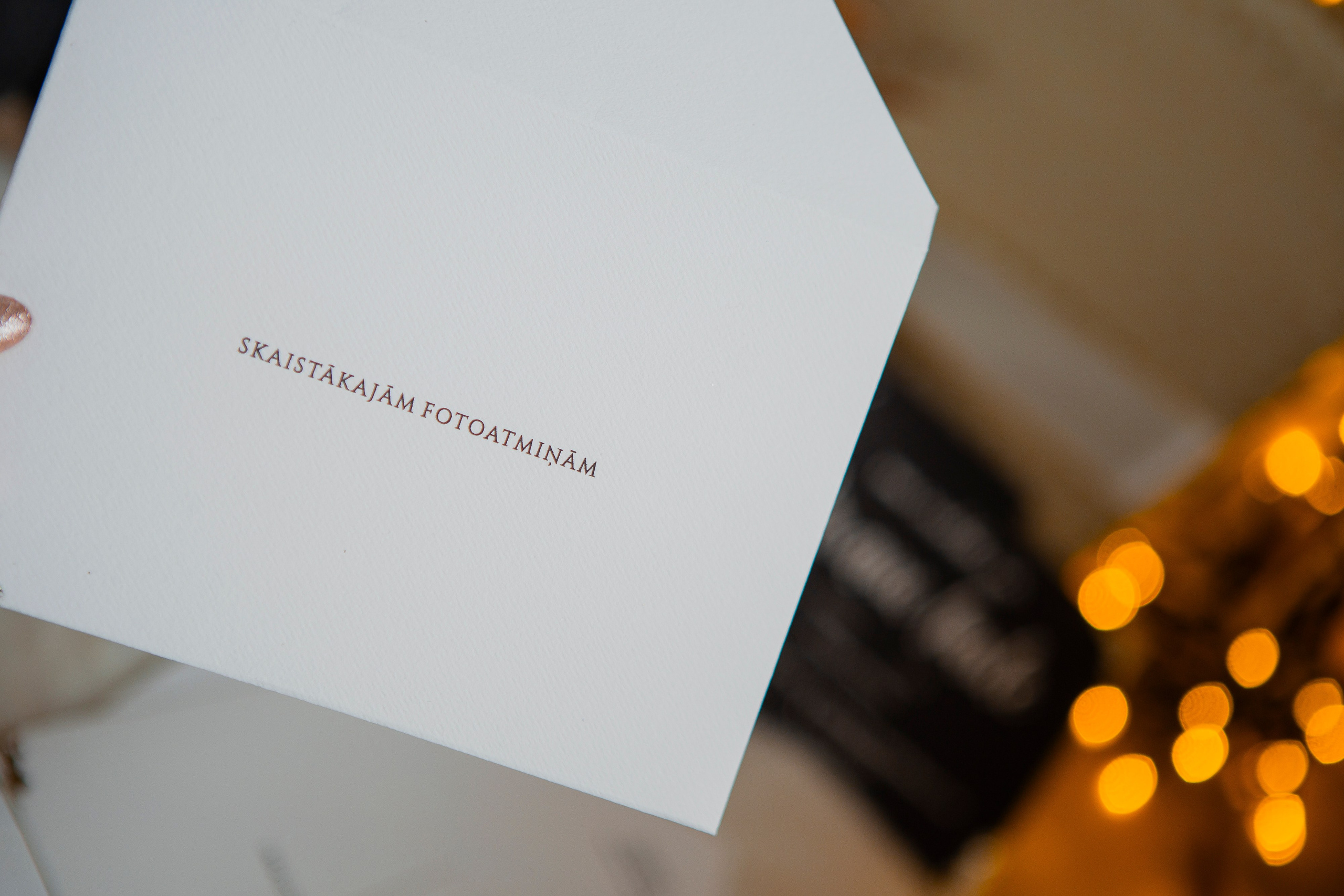 Dāvanu karte uz fotosesiju. Populārākā kāzu, bērnu un ģimeņu fotogrāfe Latgalē Veronika Lokotko