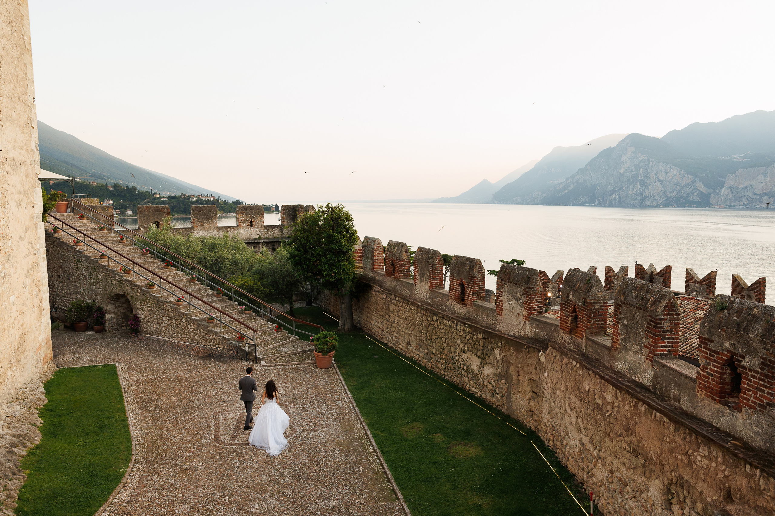 Services. Wedding Photographer in Brazil | Based in Paraná, available across Brazil and worldwide