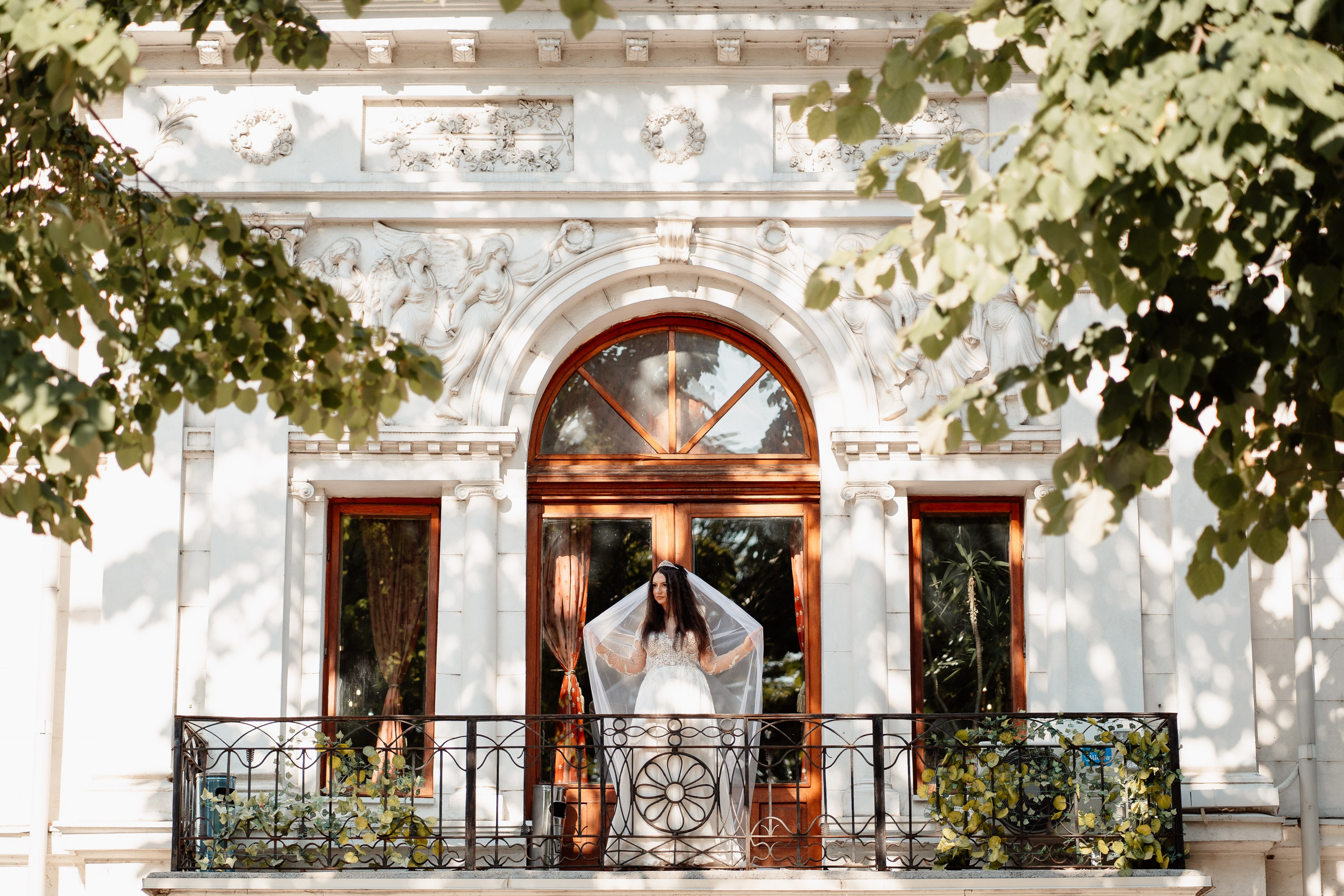 Nuntă de poveste la Palatul Ghica | Servicii foto profesionale