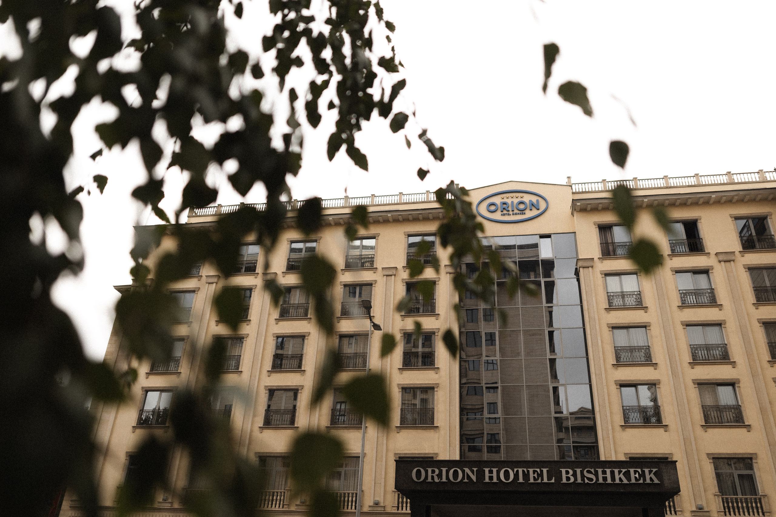 Свадебная фотосьемка в отеле. Азимжан Нуритдинходжаев — свадебный фотограф