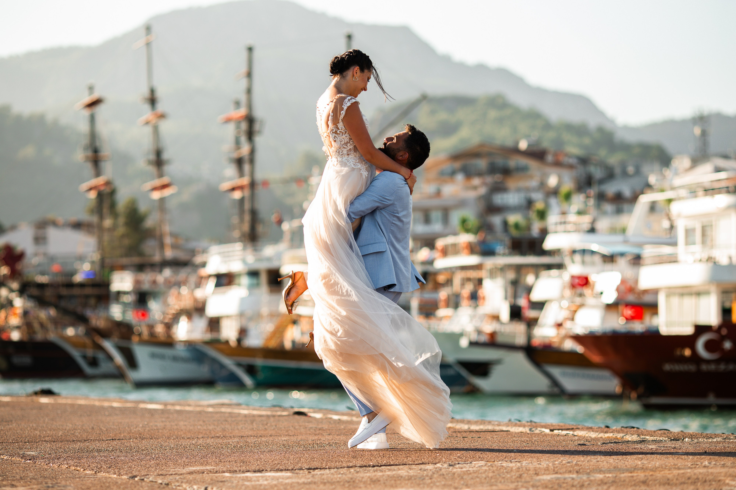 Couple photoshoot at sunset in Marmaris beach