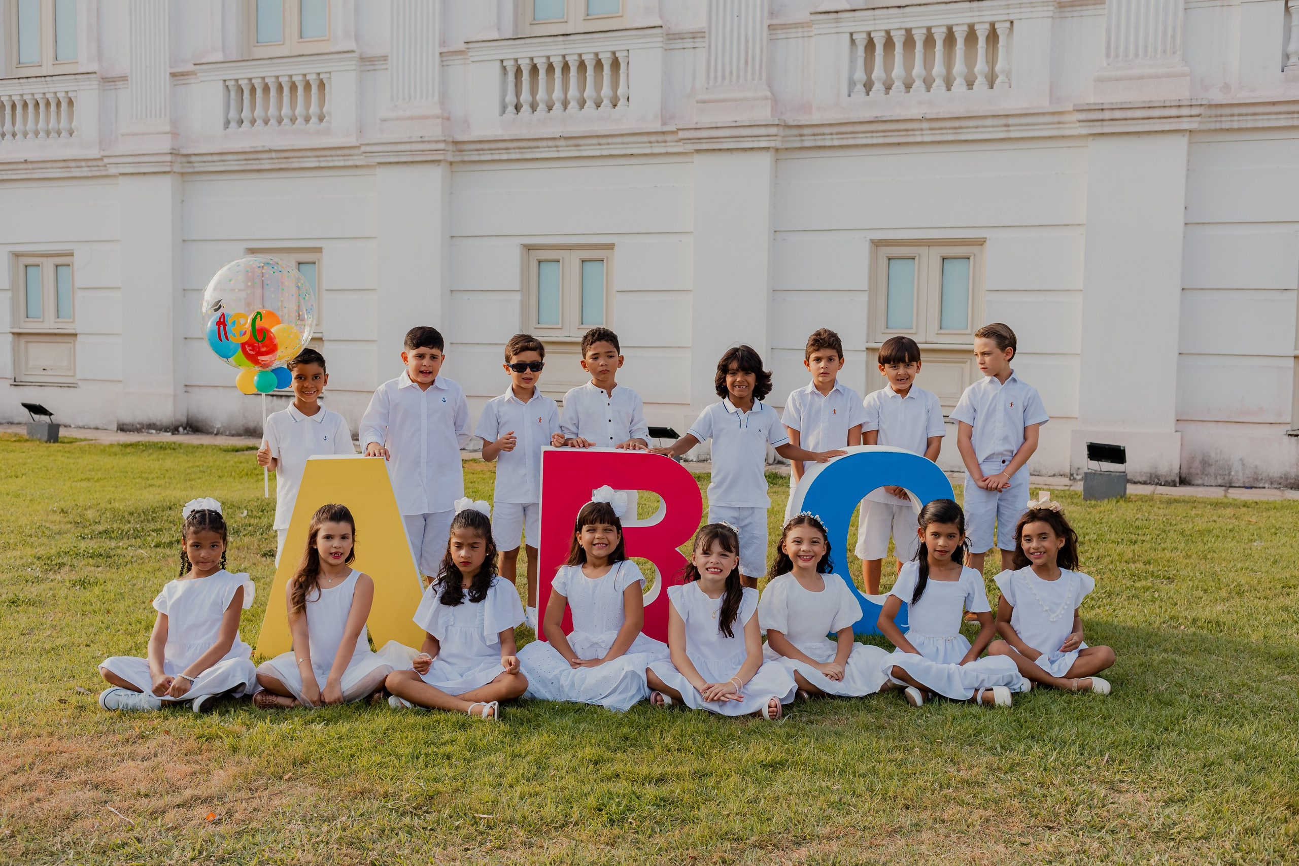 Formaturas ABC. Lumen Kids Fotografia | Fotografia infantil, famílias e formaturas em São Luís/MA. Registrando memórias com amor