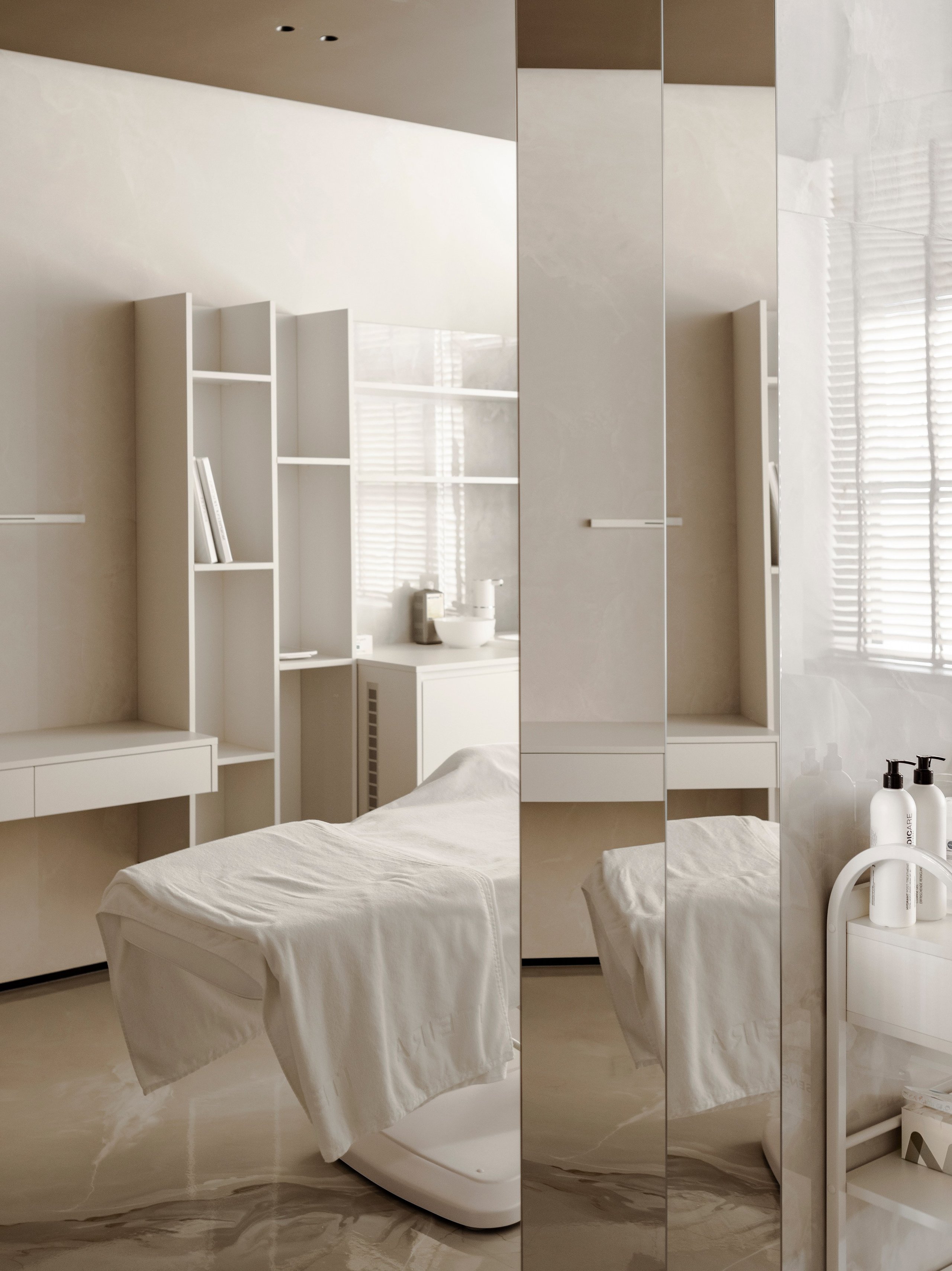 ITEIRA CLINIC OF AESTHETIC MEDICINE AND COSMETOLOGY. Interior Design | Alena Bulataya Design Buro