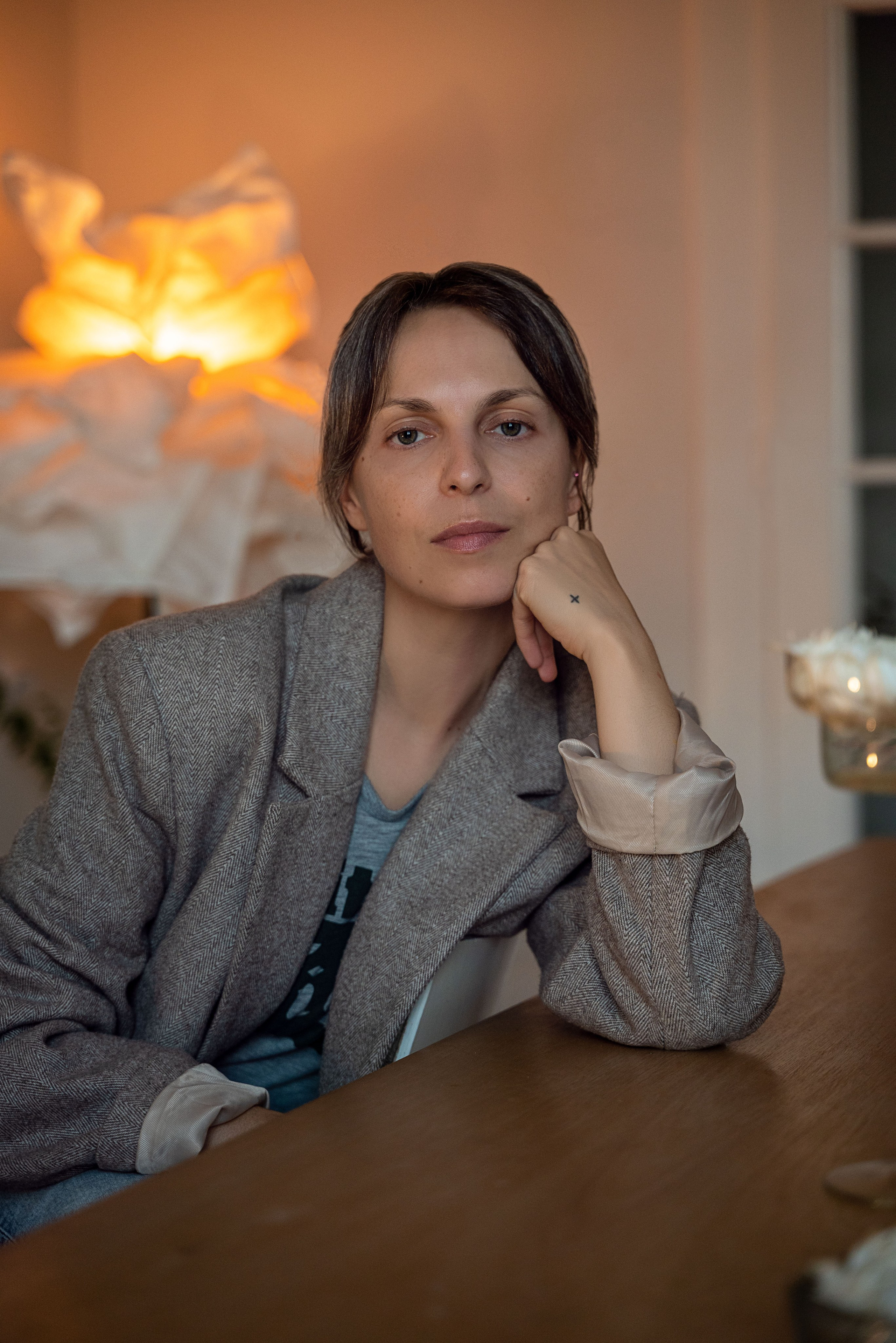 Contact. Eugenia Ignatova multidisciplinary artist, photographer in Belgrade