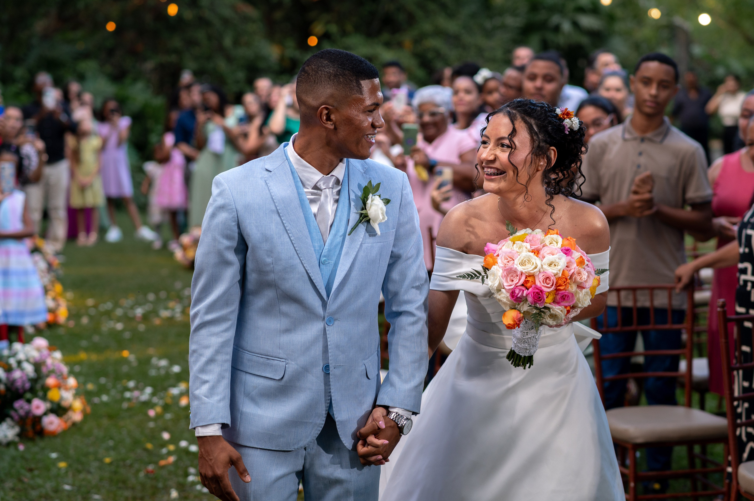 Conte-me Sua História de Amor,Vamos Criar Algo Incrível Juntos,Vamos Dar o Play no Seu Casamento?. Cinegrafista Especialista em Casamentos