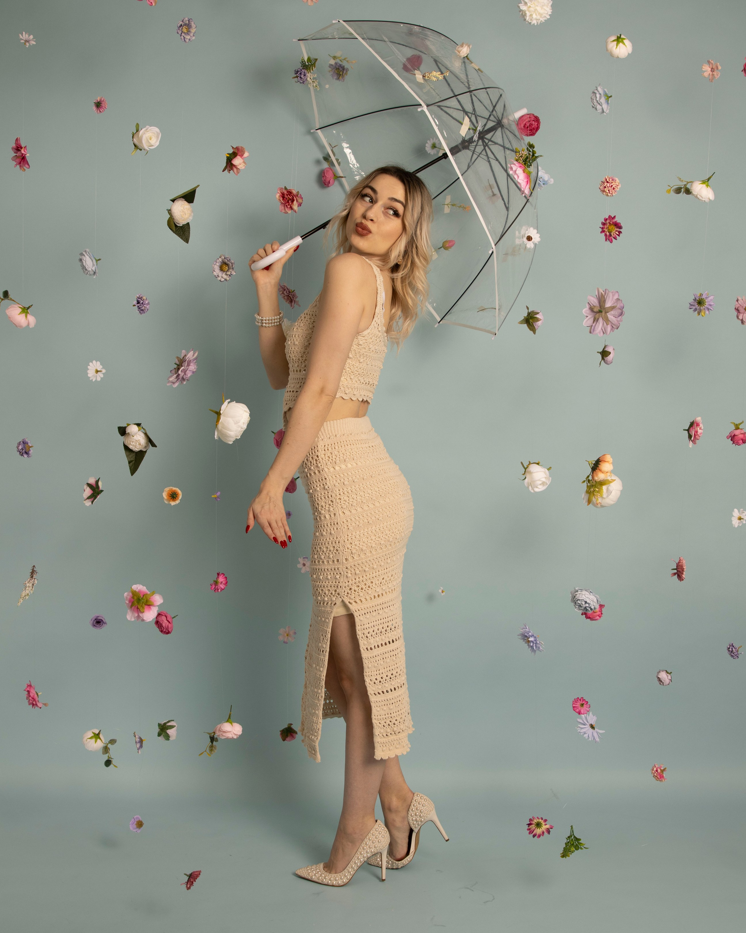 Floating Blooms. SHOOT IT YOURSELF — SELF PORTRAIT STUDIO IN CHICAGO