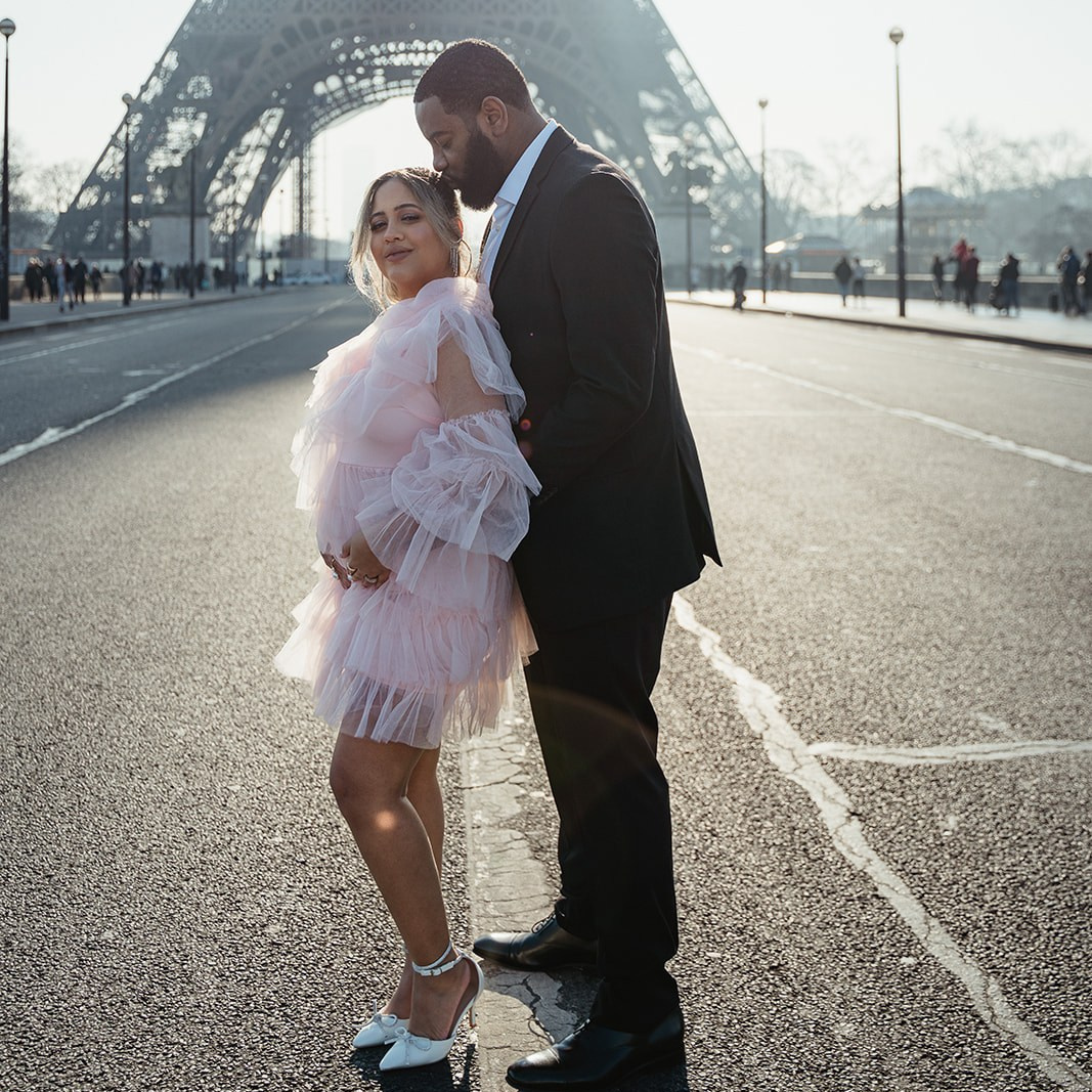 Babymoon Photoshoot in Paris: What to Wear, Plan & Capture the Magic! 🍼✨. Photographer in Paris Yulia Shkadina | Couples, engagement, pre-wedding, individual photo-shoots in Paris at the best locations