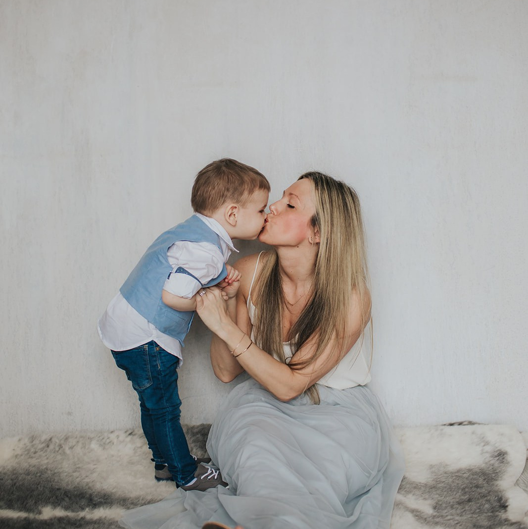 Mini sessions 2026 Alliston Ontario. Portrait and Personal Brand Photographer in Simcoe County, Ontario, Bobbi-jo Stuart