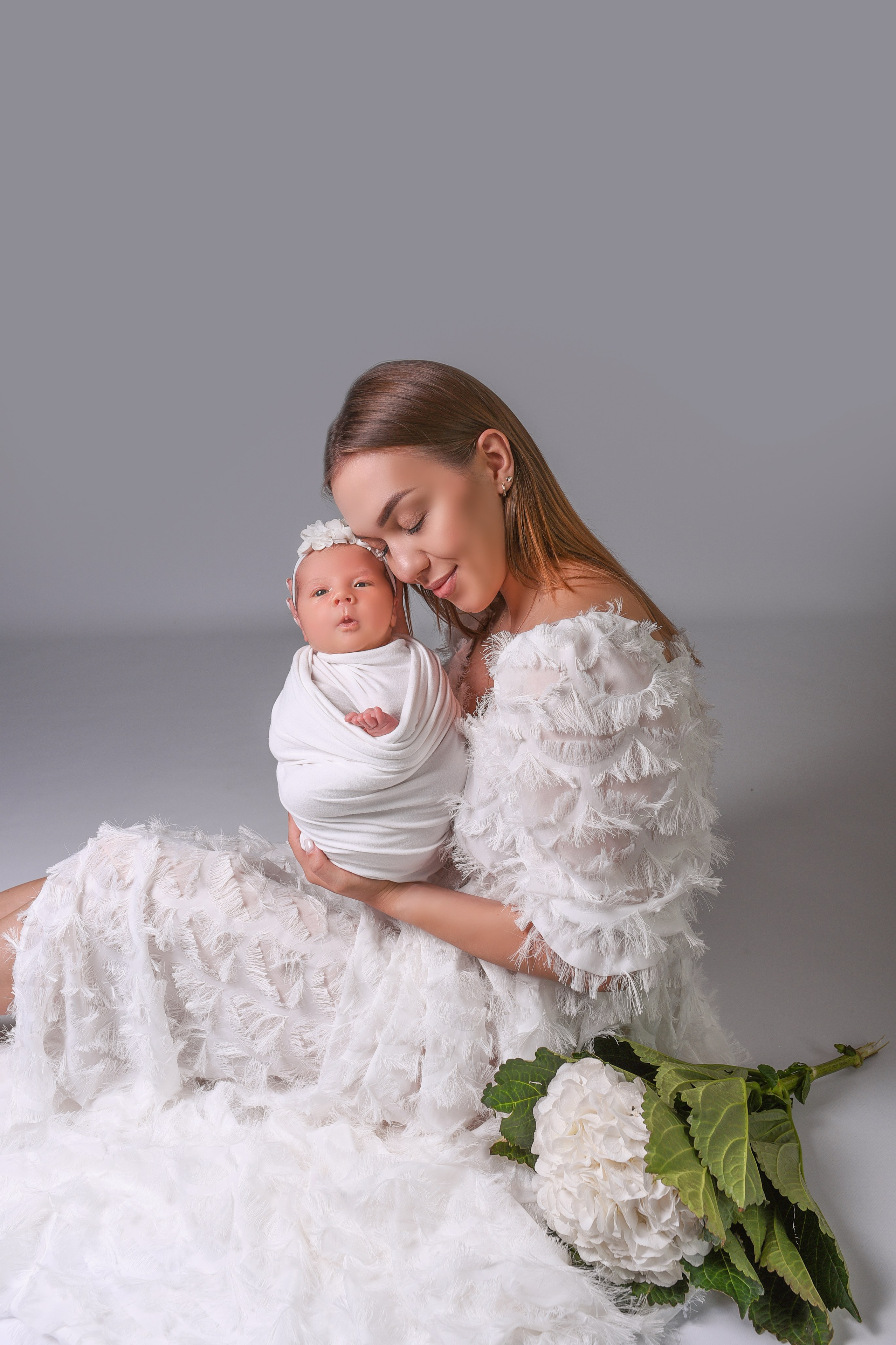 Главная. Фоторгаф новонароджених та вагітності в Києві Олена Єрмоленко