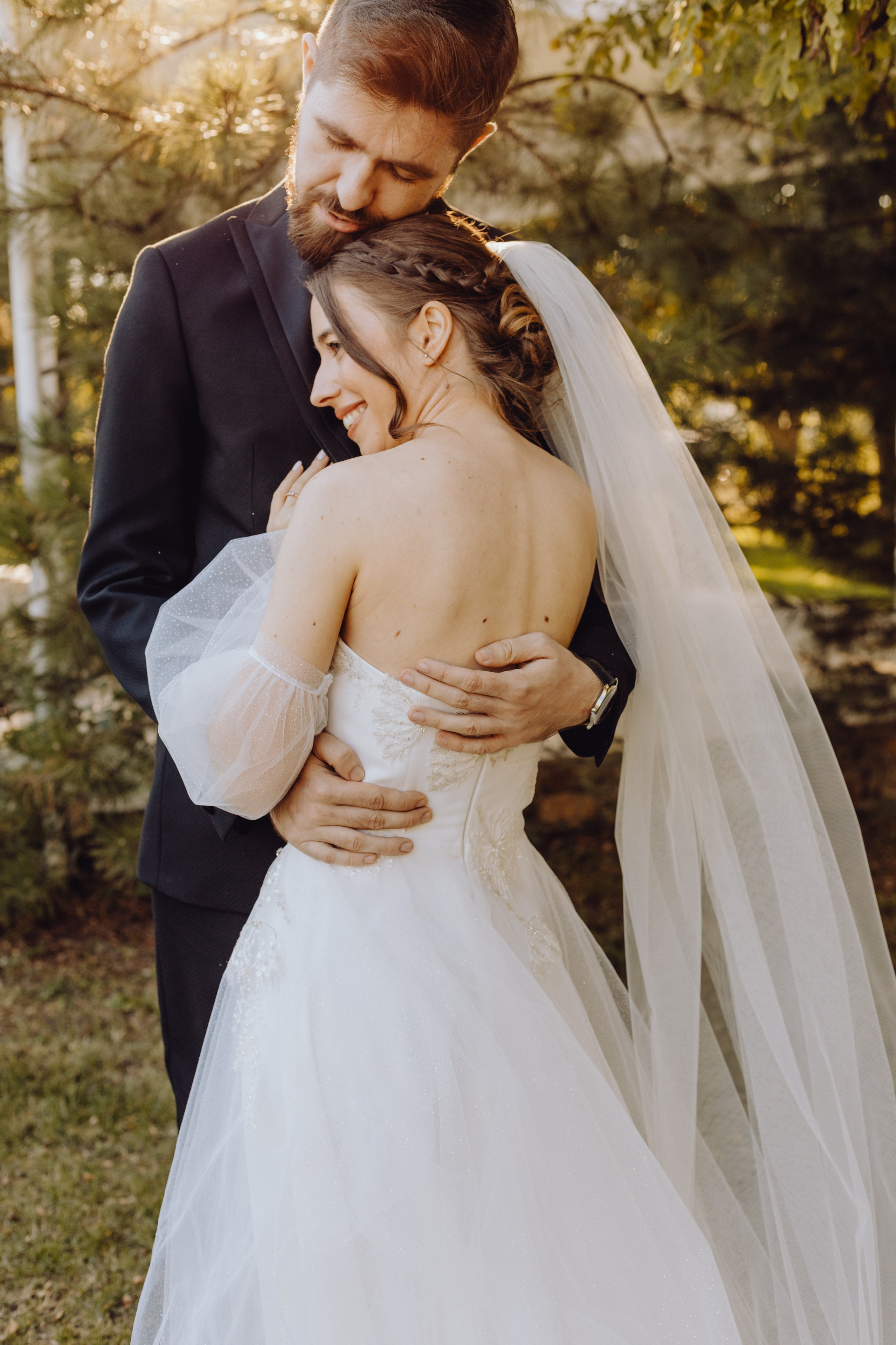 Photo-Portfolio. Wedding & couple photographer from Romania Rut Vetan