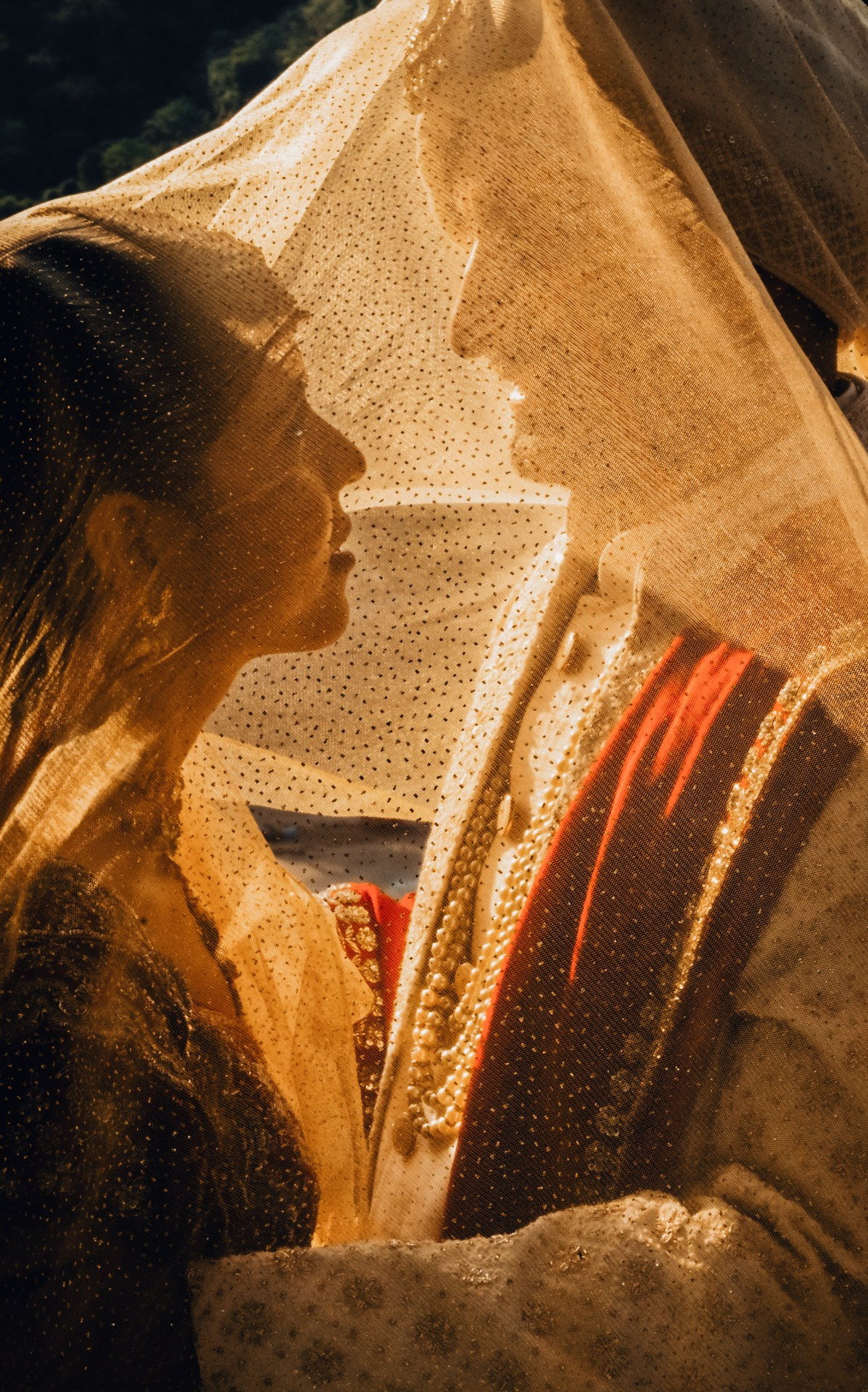 Elopement & Lifestyle Wedding Documentary Photographer
