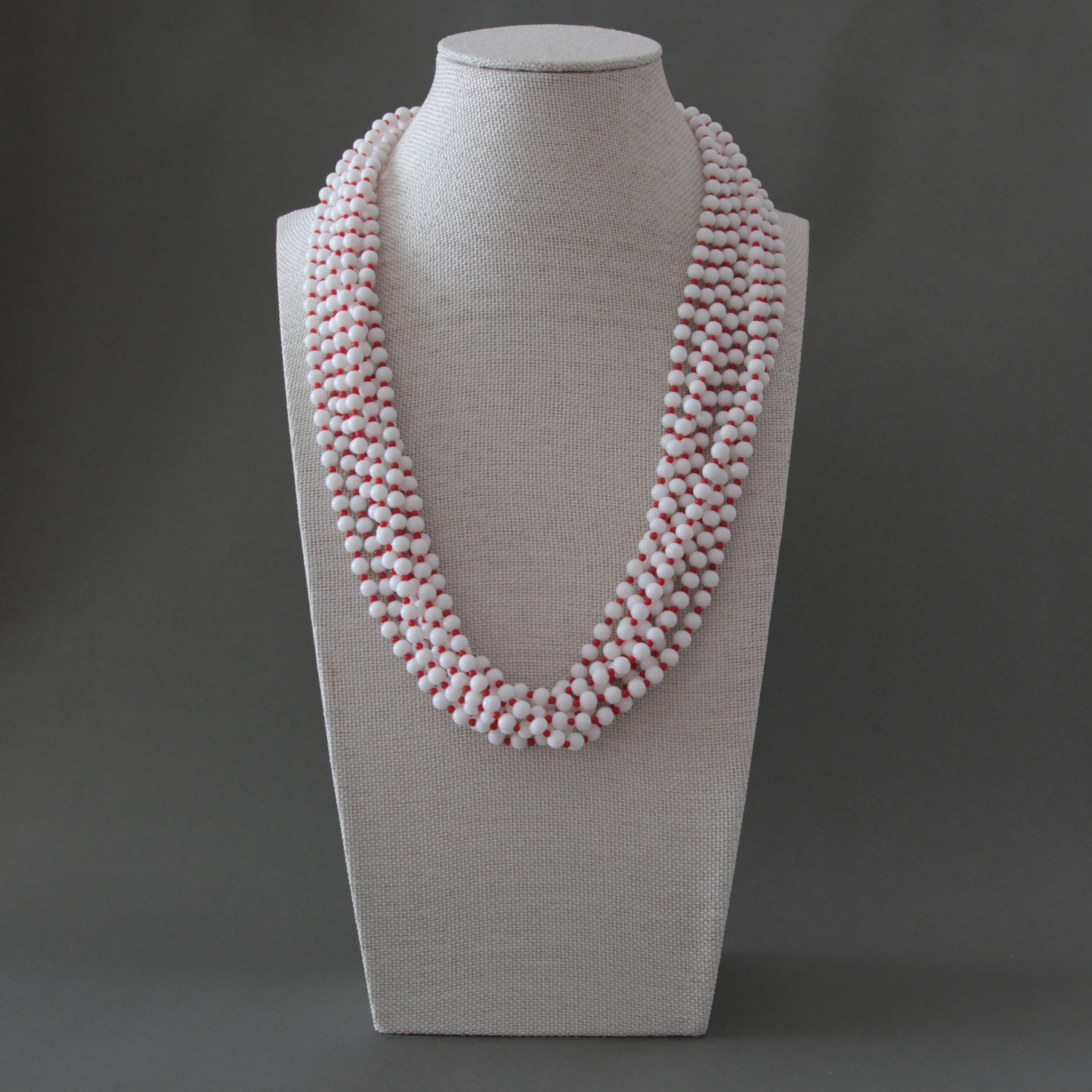 Vintage Jewelry Spain France. Современнные и актикварные украшения в Барселоне, Москве и Санкт-Петербурге