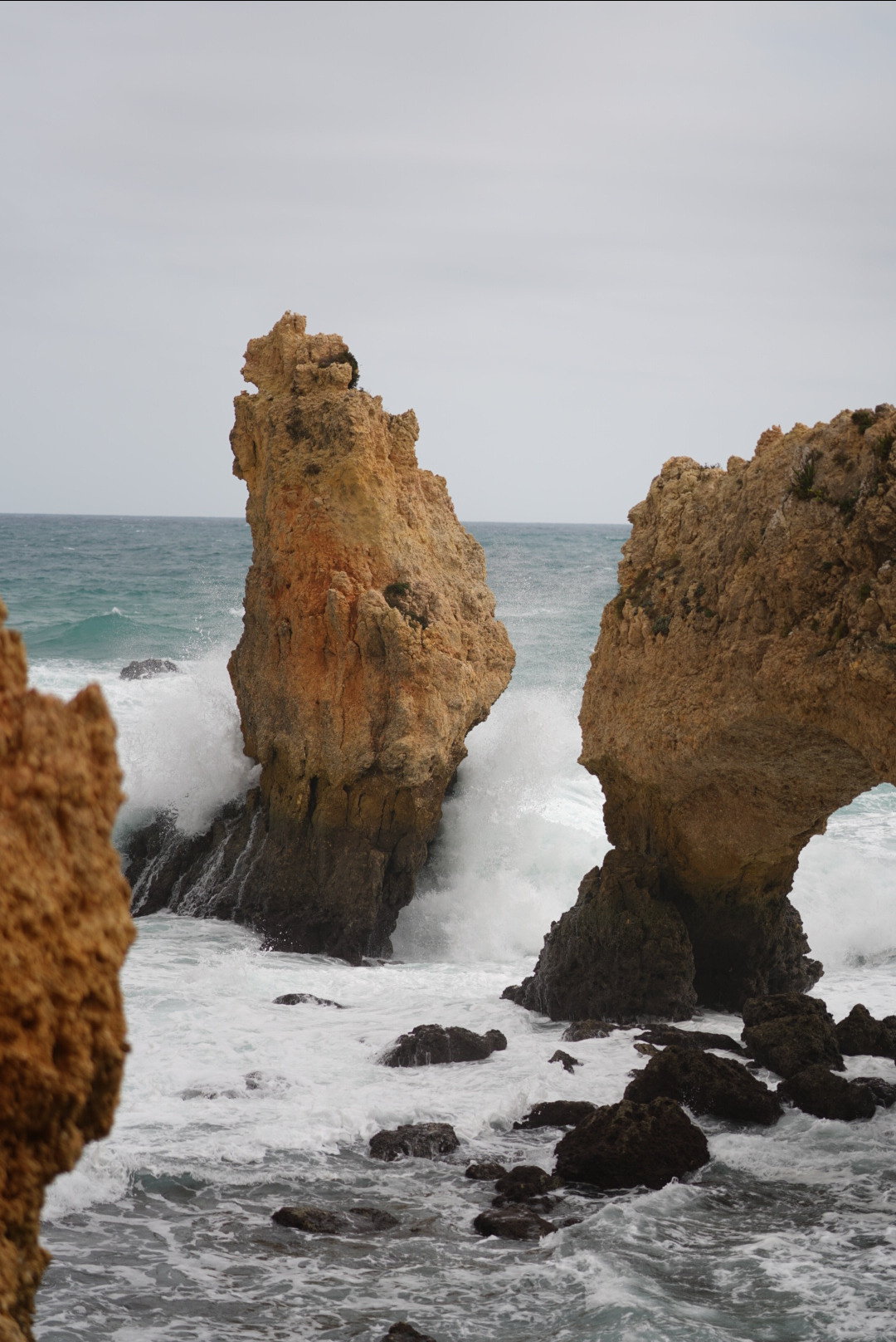 Atlantski ocean na portugalskoj obali