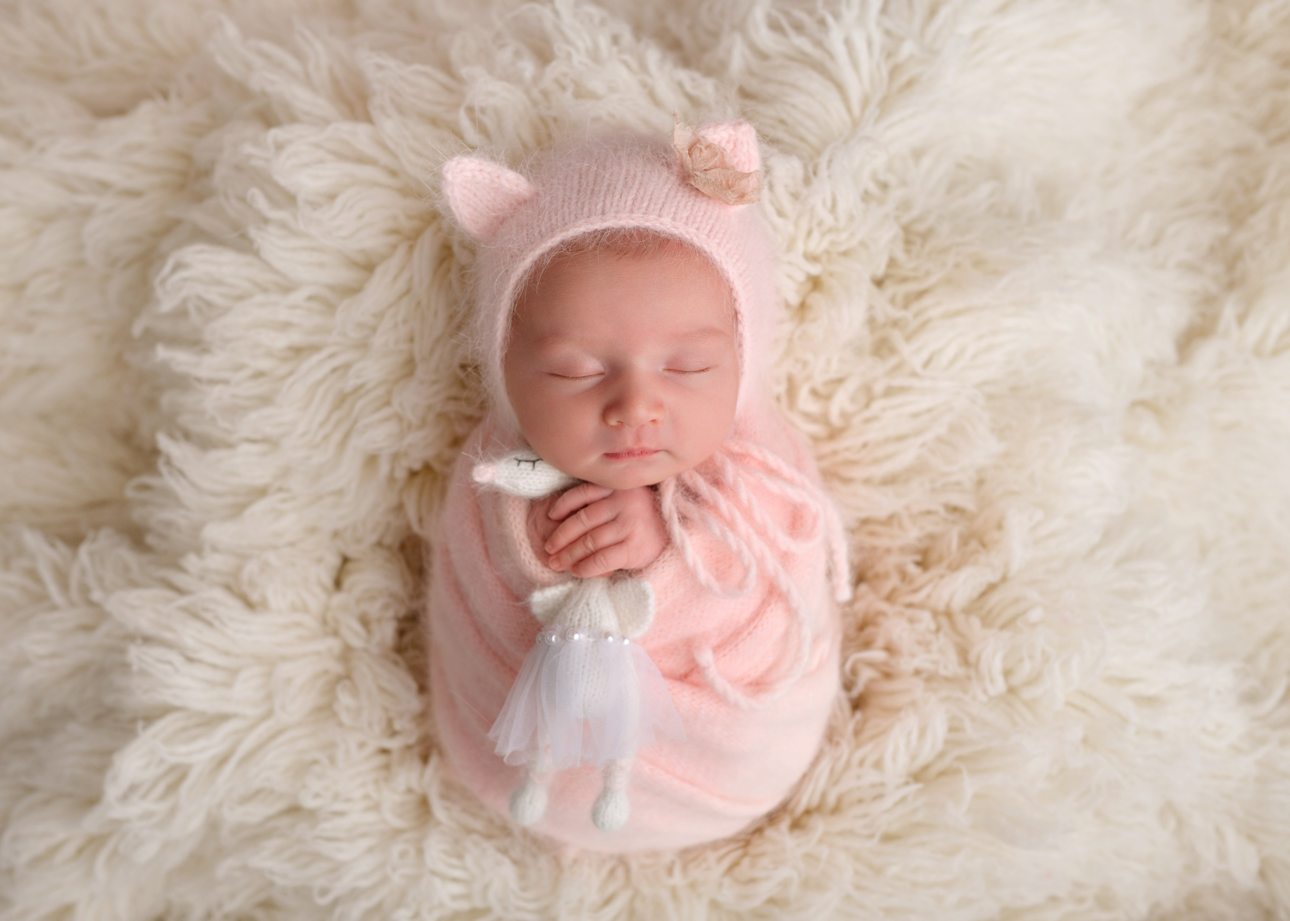 Klassisches Neugeborenen-Fotoshooting. Neugeborenen, Babyfotografie Nürtingen Yuliia Kikhaieva