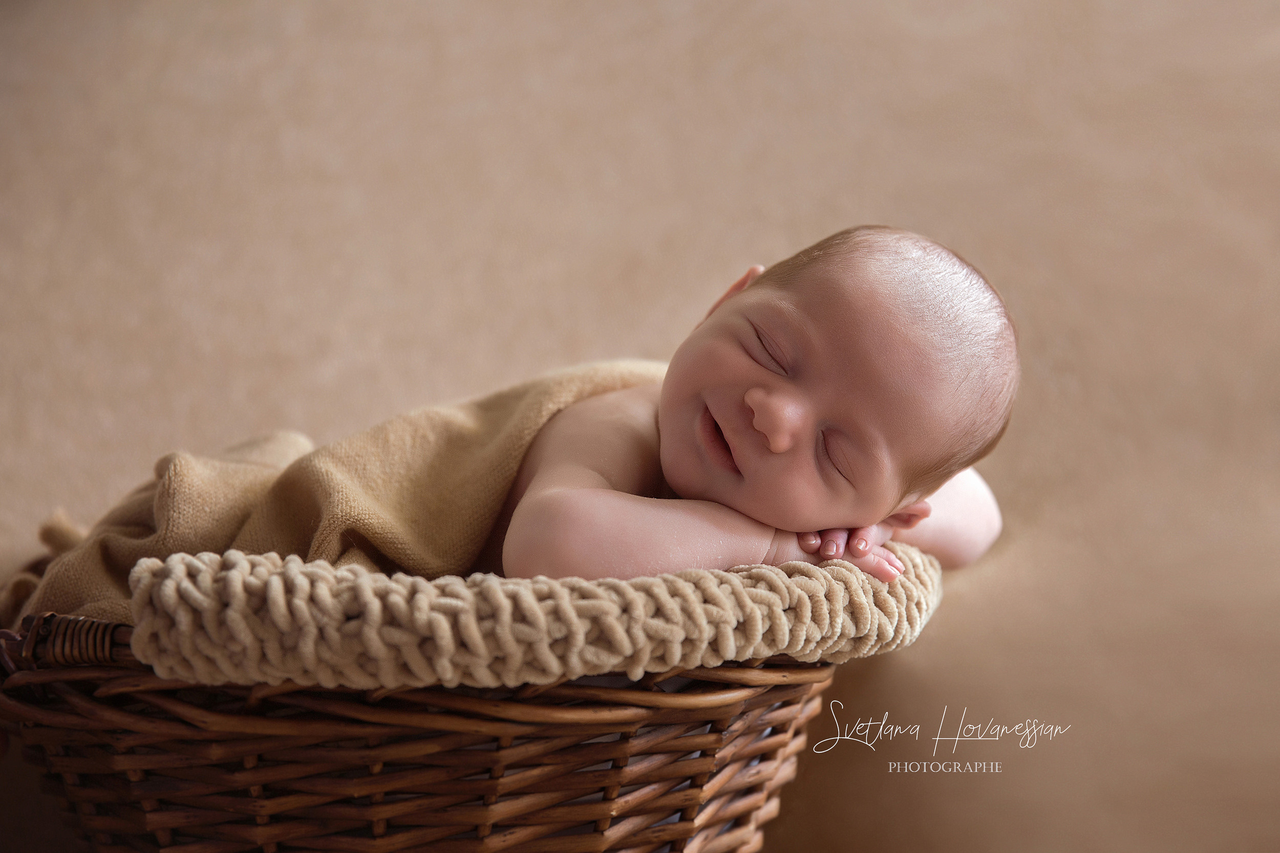 NOUVEAU-NE. Photographe professionelle spécialisée dans la photographie de grosses