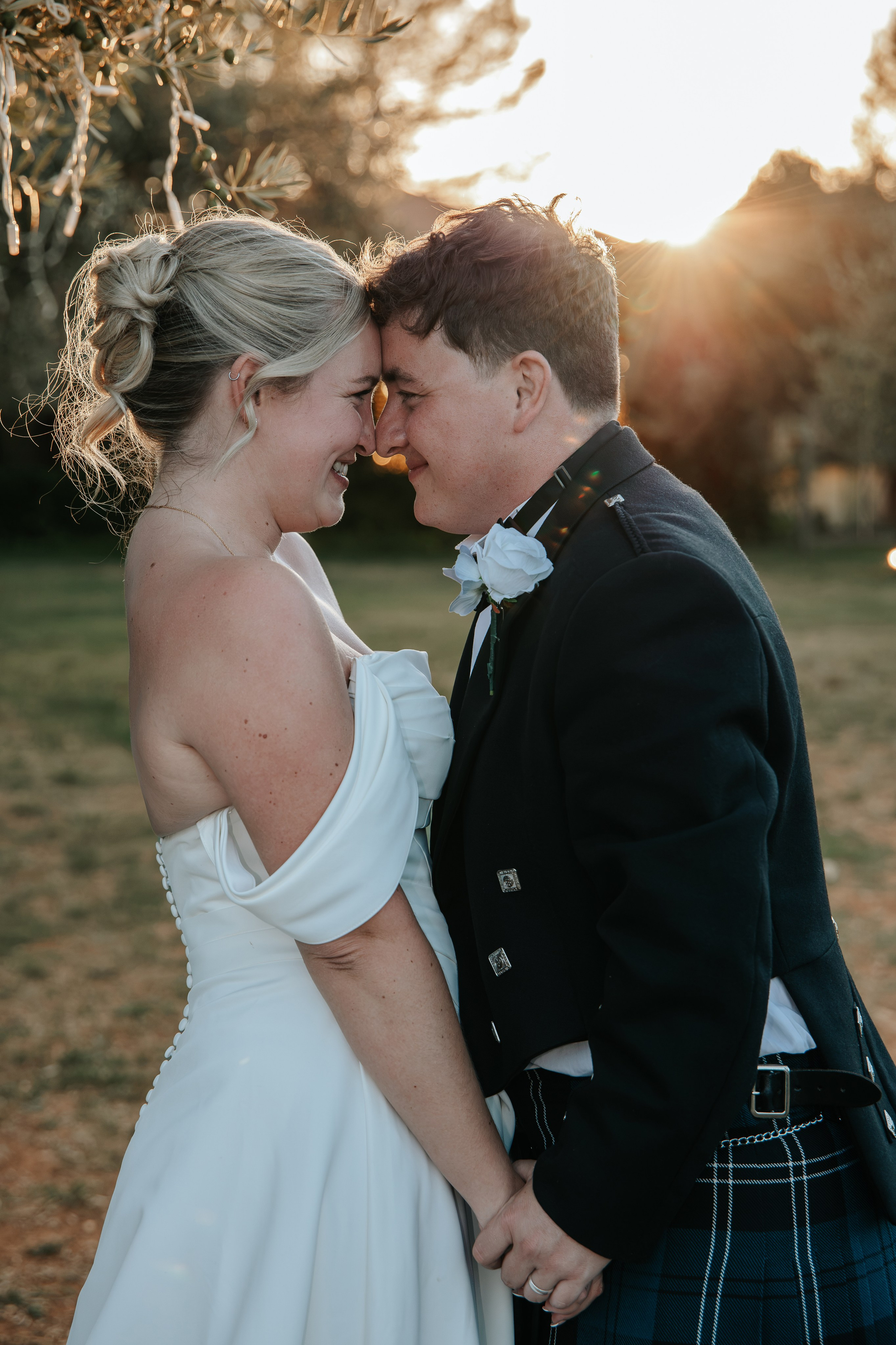 ¿Cuántas horas de fotografía de boda necesitas realmente?. Fotógrafa de bodas en Girona, Costa Brava | Wedding Photographer Evgenia Gruntovaya