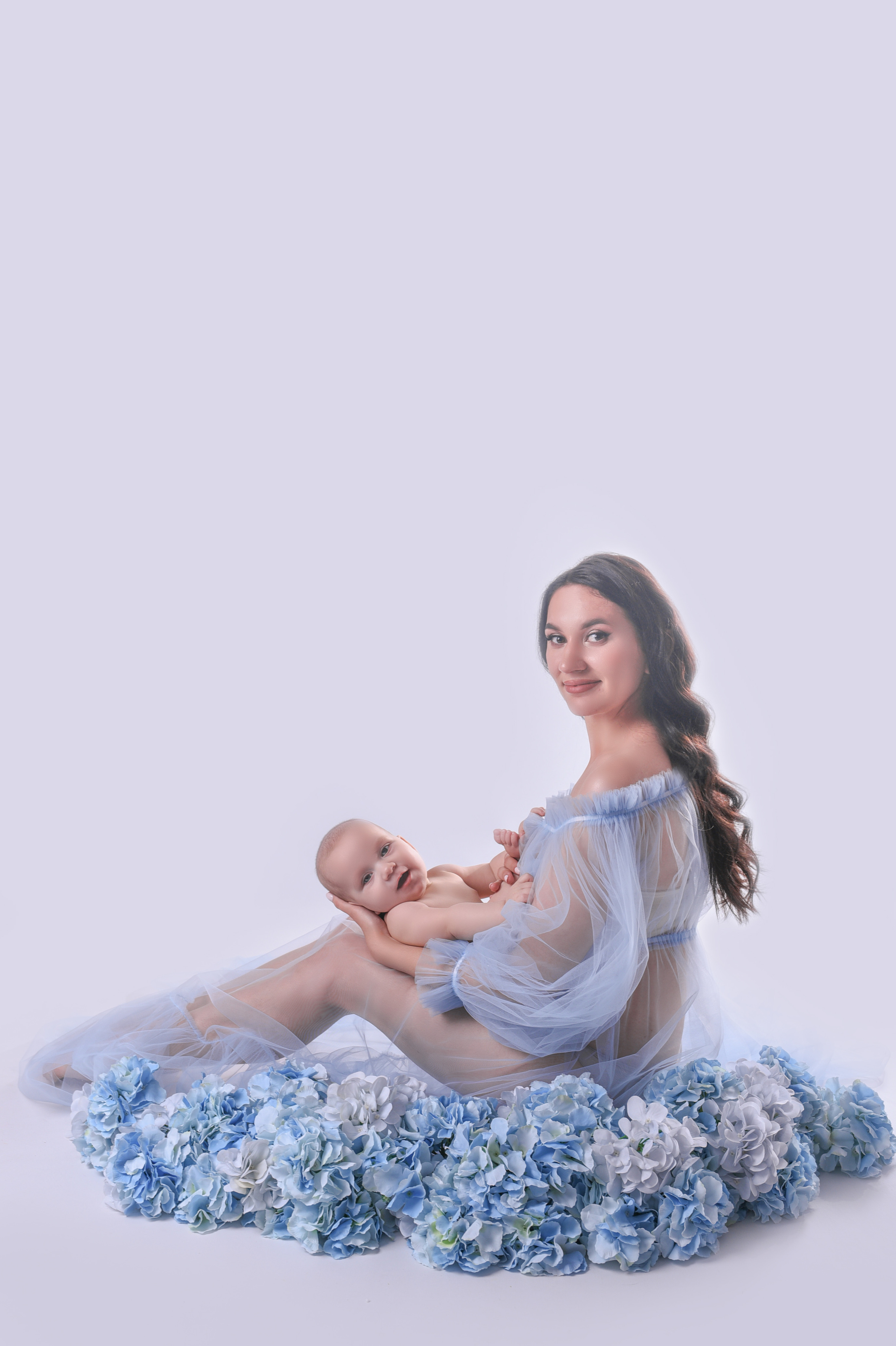 Главная. Фоторгаф новонароджених та вагітності в Києві Олена Єрмоленко