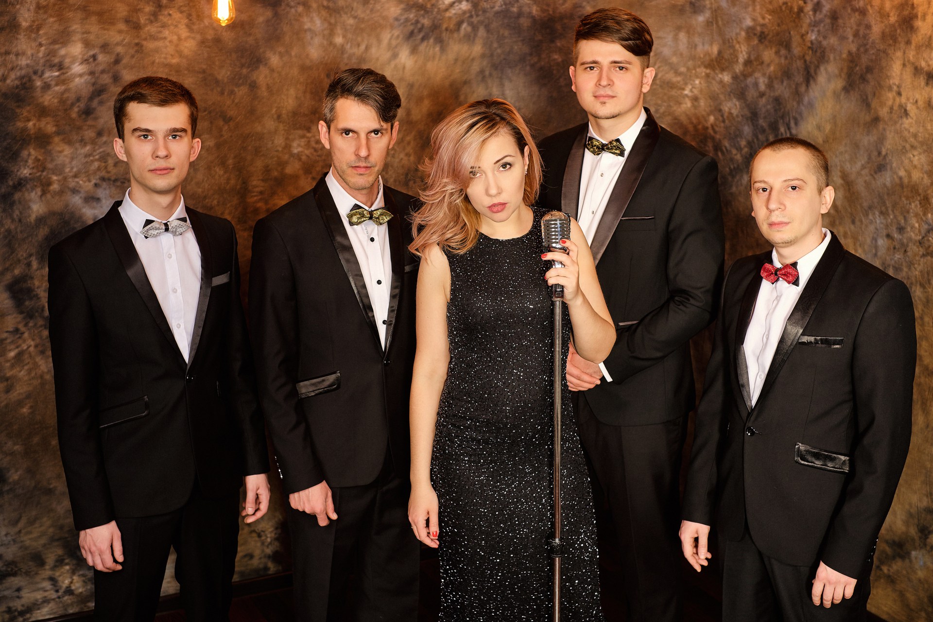 Кавер группа джус. Джус cover band. Группа джус. Группа джулай красноярск. Группа джус.