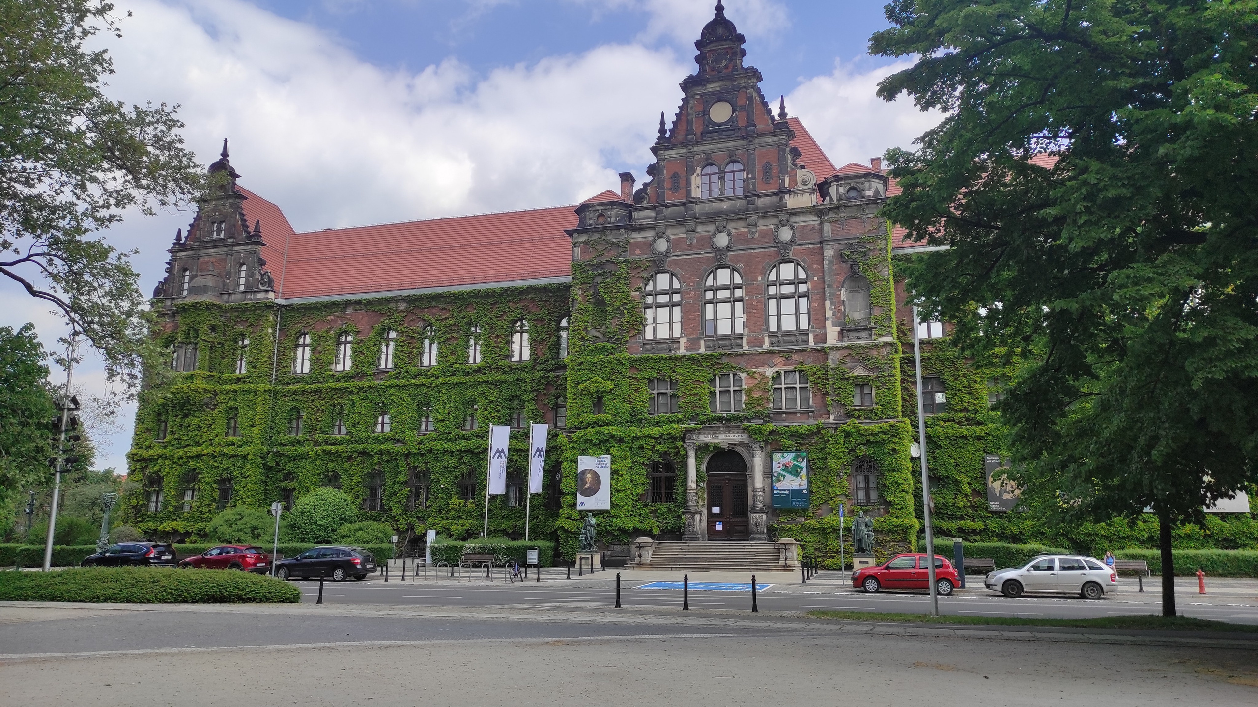 TOP 8 places for photosession in Wroclaw. Best Family Photographer in Wroclaw Anna Tsukanova