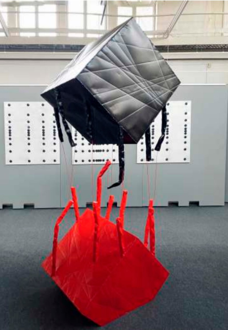 Скульптура Яростное небытие из стали, лазерная резка, I место на фестивале Арт-Минск 2022