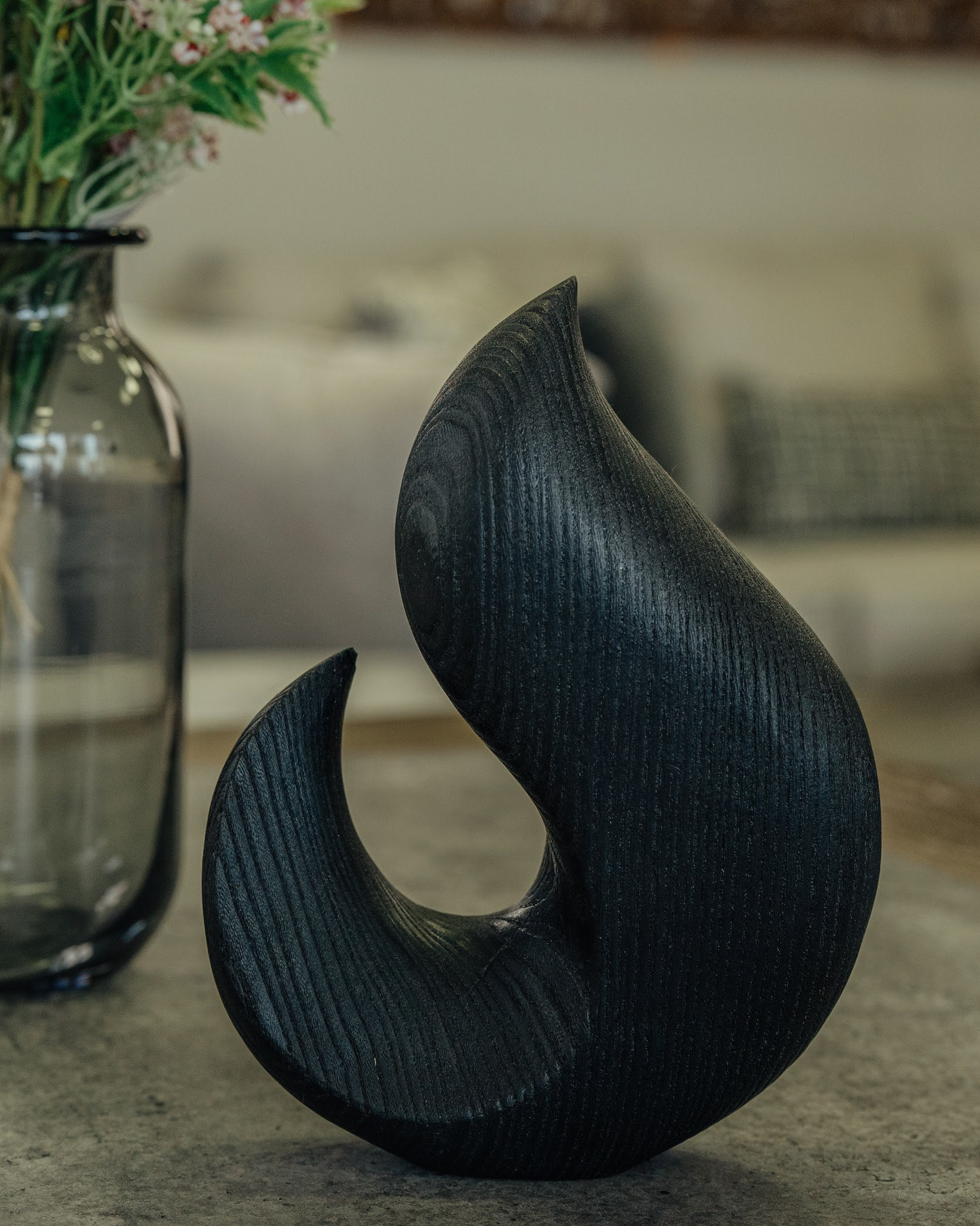 Огонек. Резьба по дереву. Уникальные декоративные скульптуры для интерьера