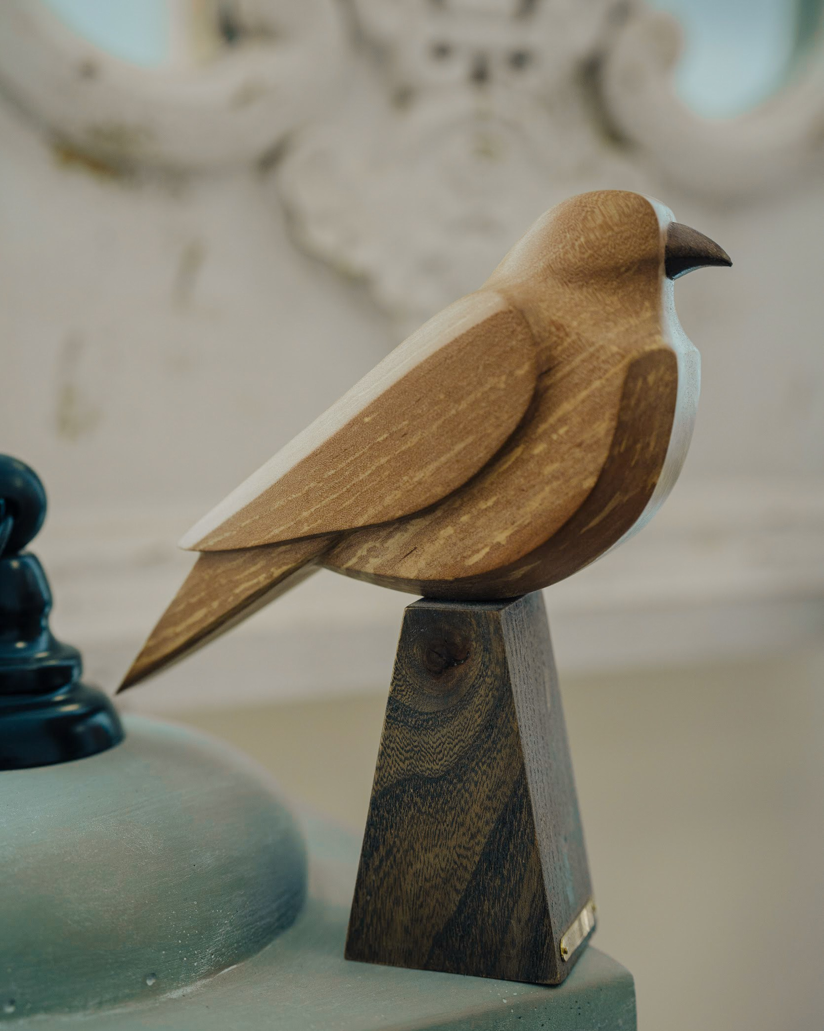 Сокол. Резьба по дереву. Уникальные декоративные скульптуры для интерьера