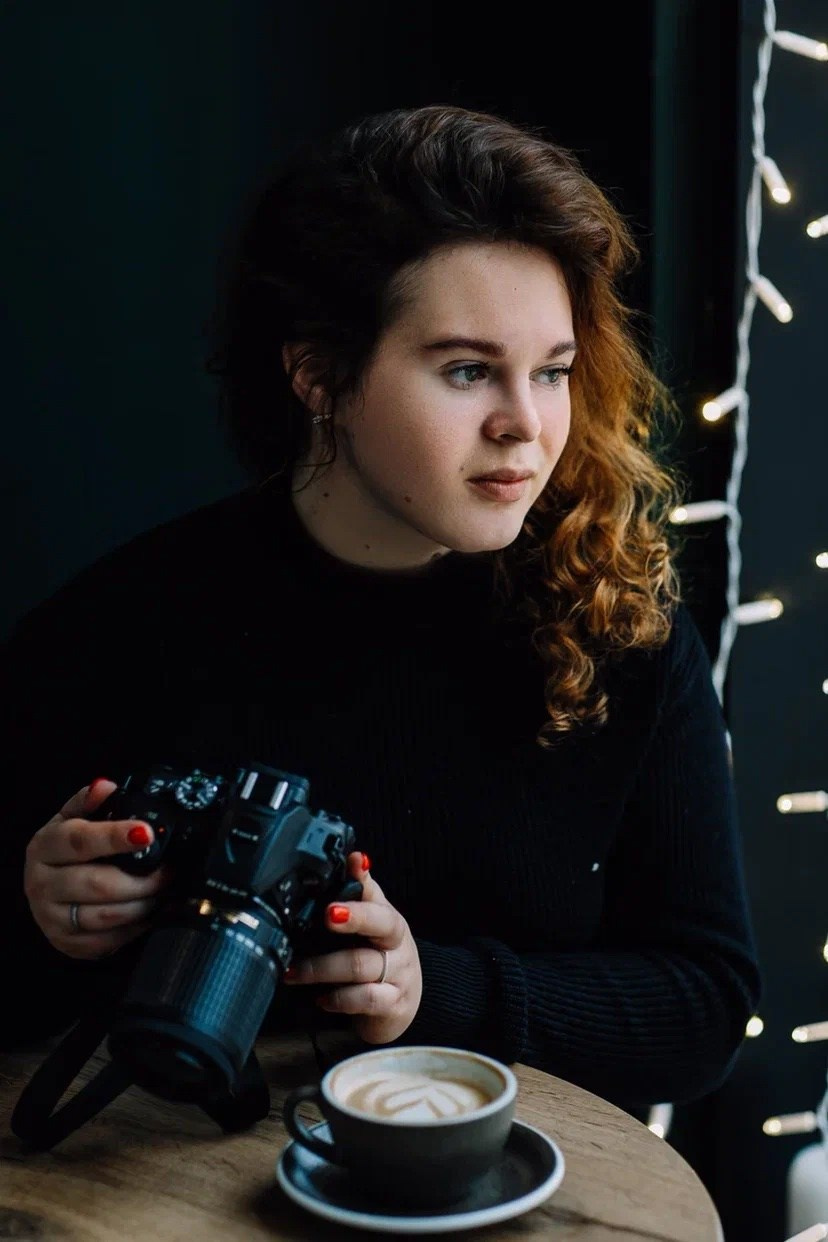 Contact. Ellen Litvinova photography