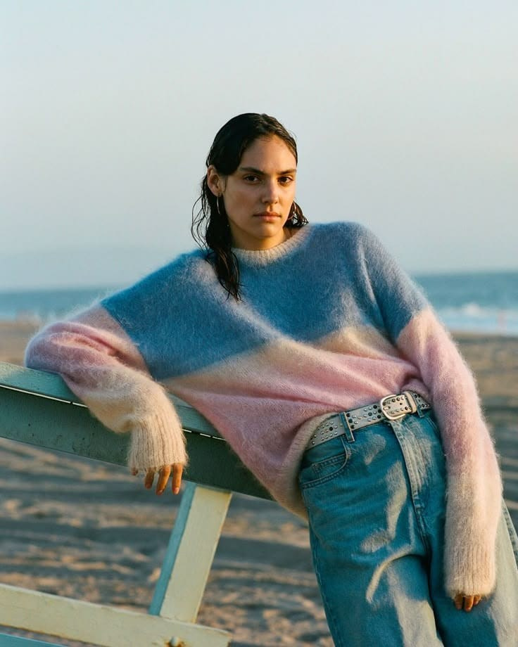 Why do knitted clothes look good in a beach photoshoot?. Los Angeles Photographer — Venice Beach, Santa Monica, Malibu