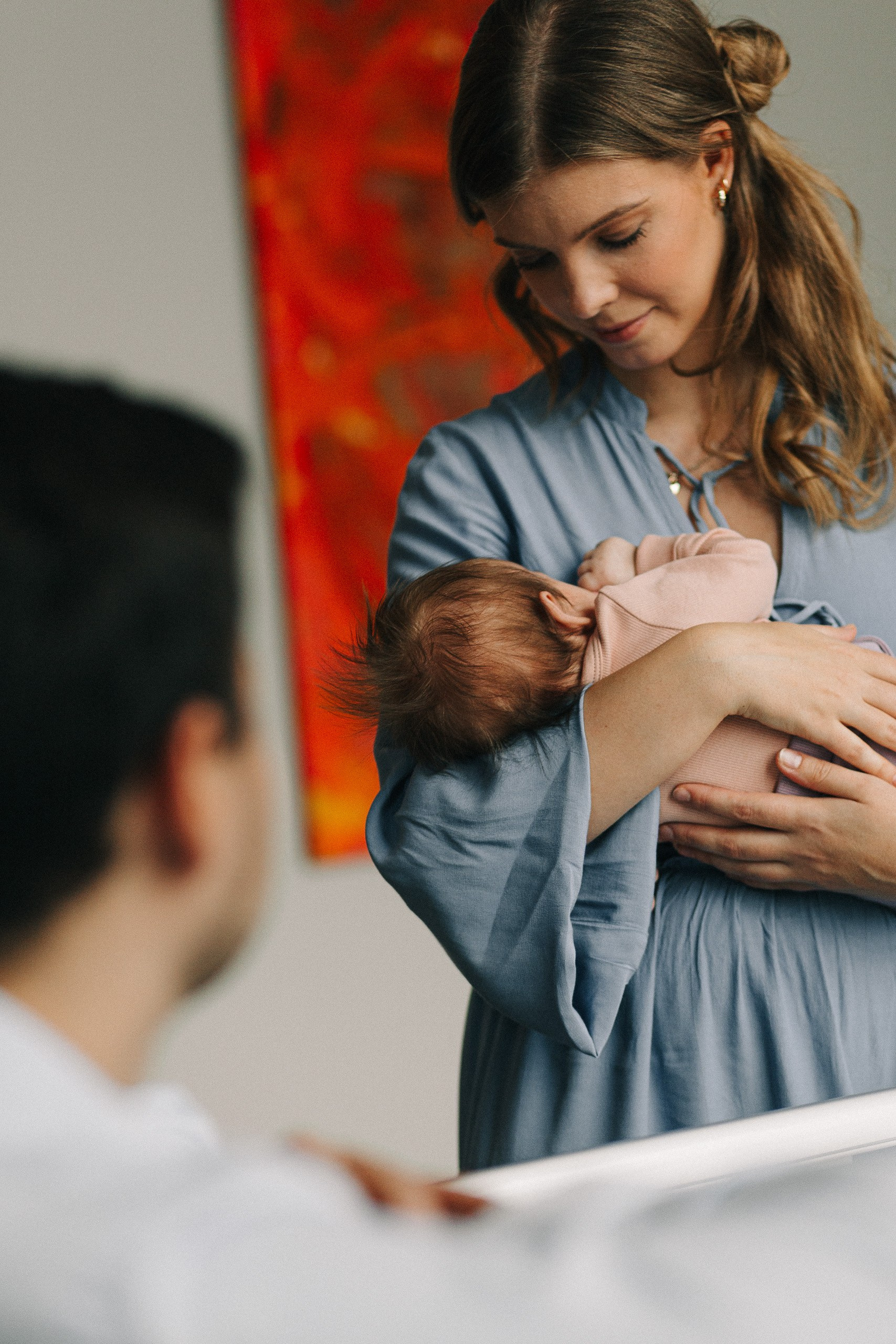 IETEIKUMI ĢIMENES FOTOSESIJAI MĀJĀS